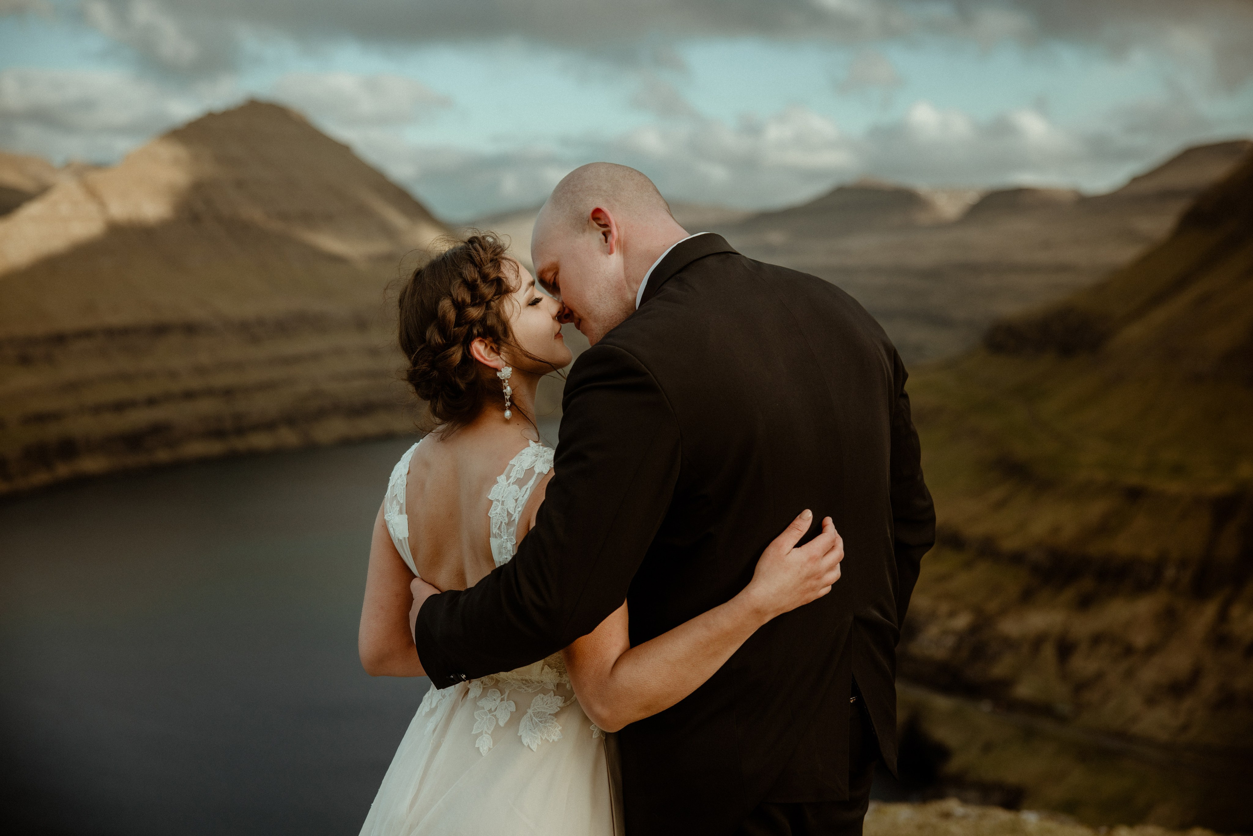 Faroe Islands elopement | Adventure wedding in Faroe Islands. Iceland elopement photo and video | Nikolaichik Photo