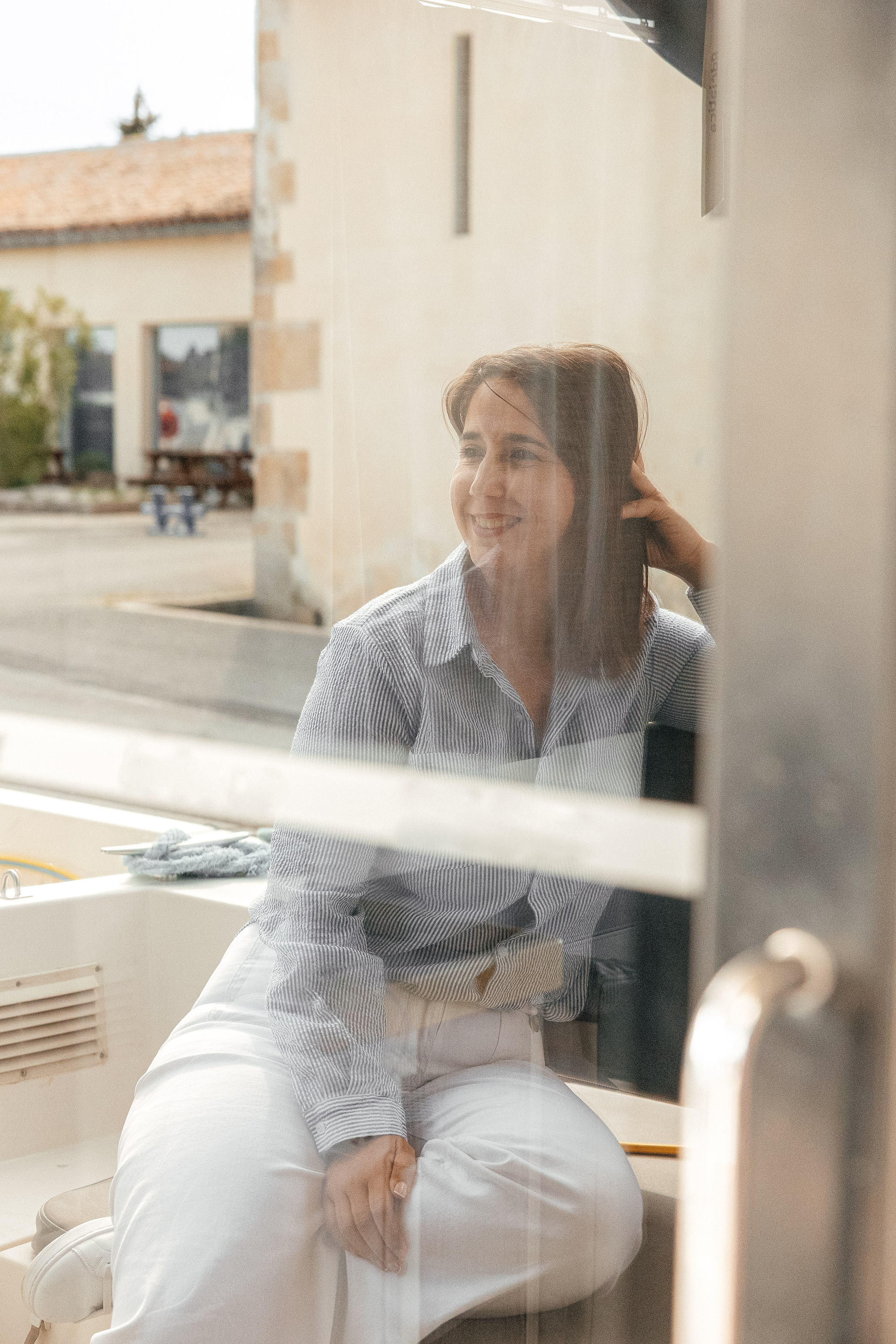 Photoshoot in the river port of Castelnaudary. Eugenie Smirnova — wedding, corporate and lifestyle photographer in Toulouse and Southwest France
