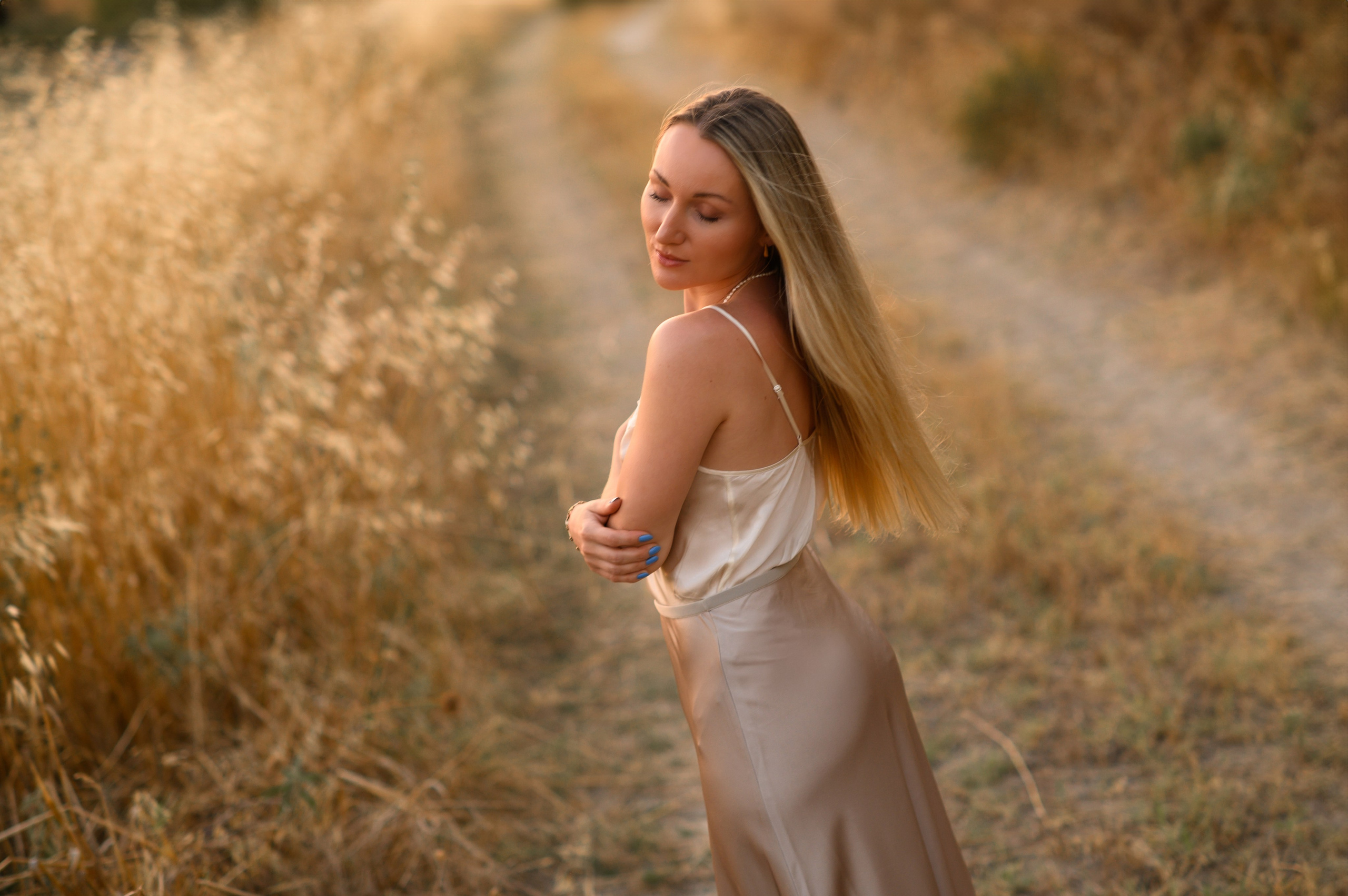 Klara. Семейная, детская, портретная и предметная фотосъемка в Салониках