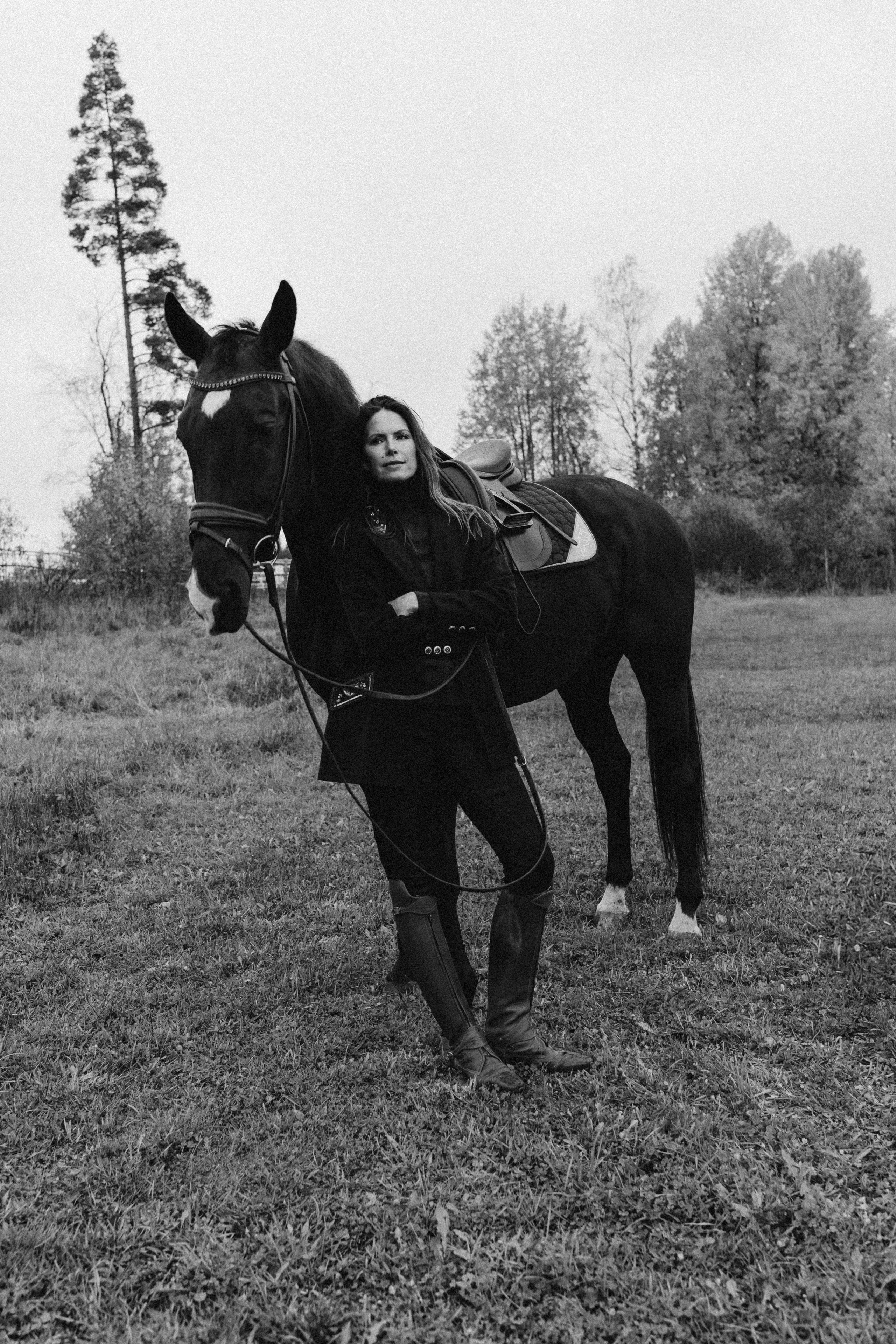 Susanna Hyypiä. Wedding and portrait photographer in Helsinki Vickan O