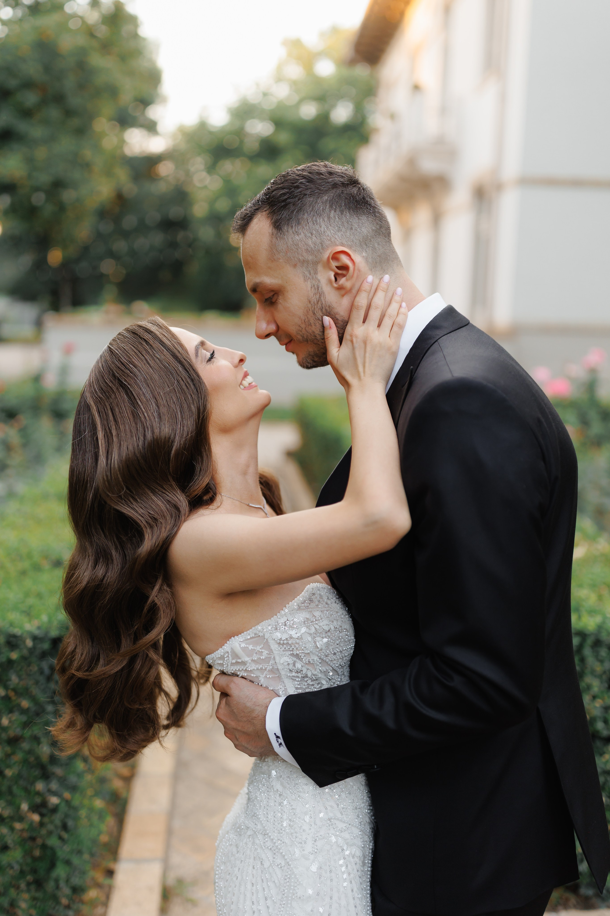 After Wedding Bianca + Nicu | Trash the dress Bucuresti | Domeniul Manasia. Fotograf nunta Bucuresti - Manu Ivanciu