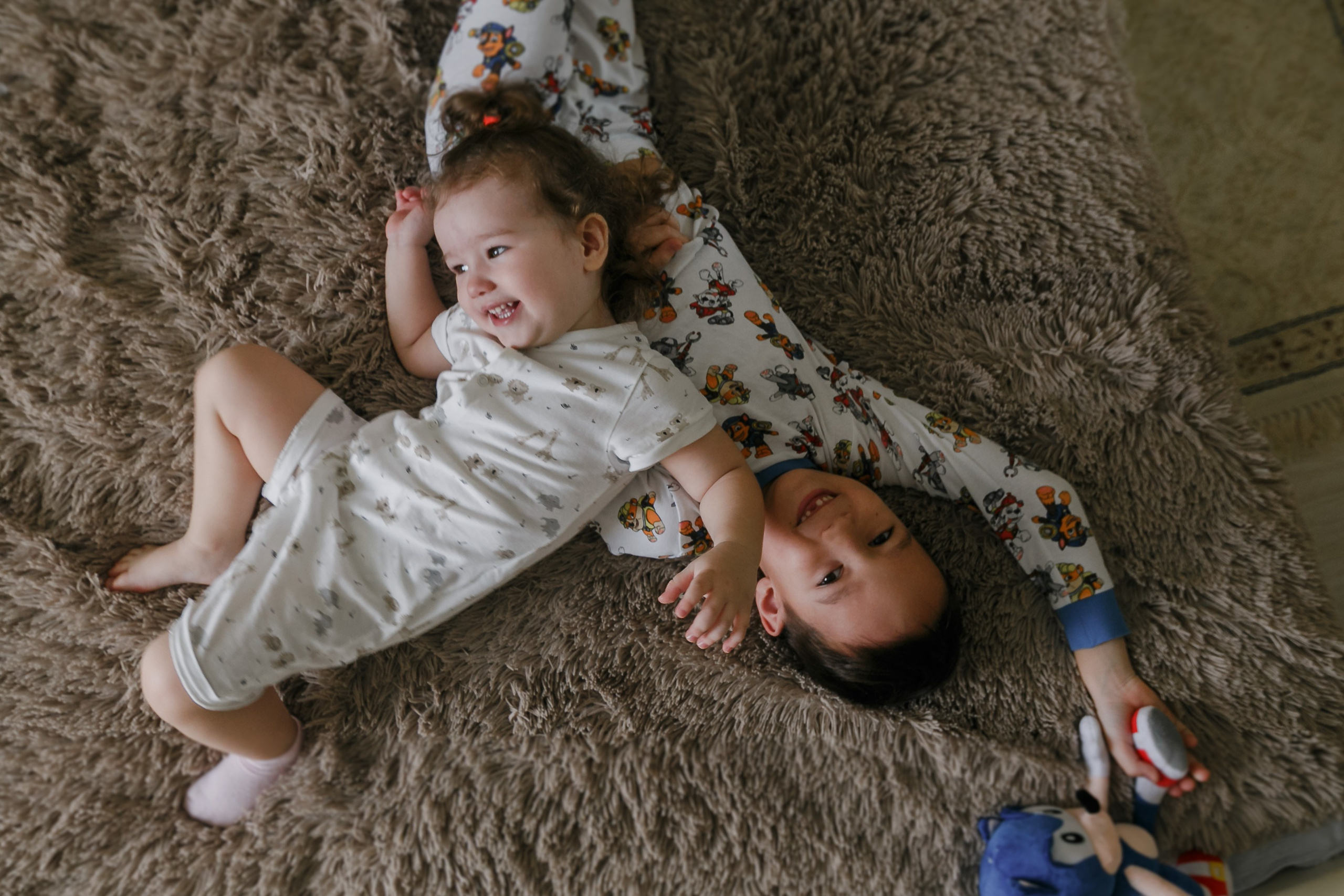 Sesión de fotos de una princesita. Fotógrafo de retrato, familia y reportajes en Valencia | España | Europa Vitalii Lumier