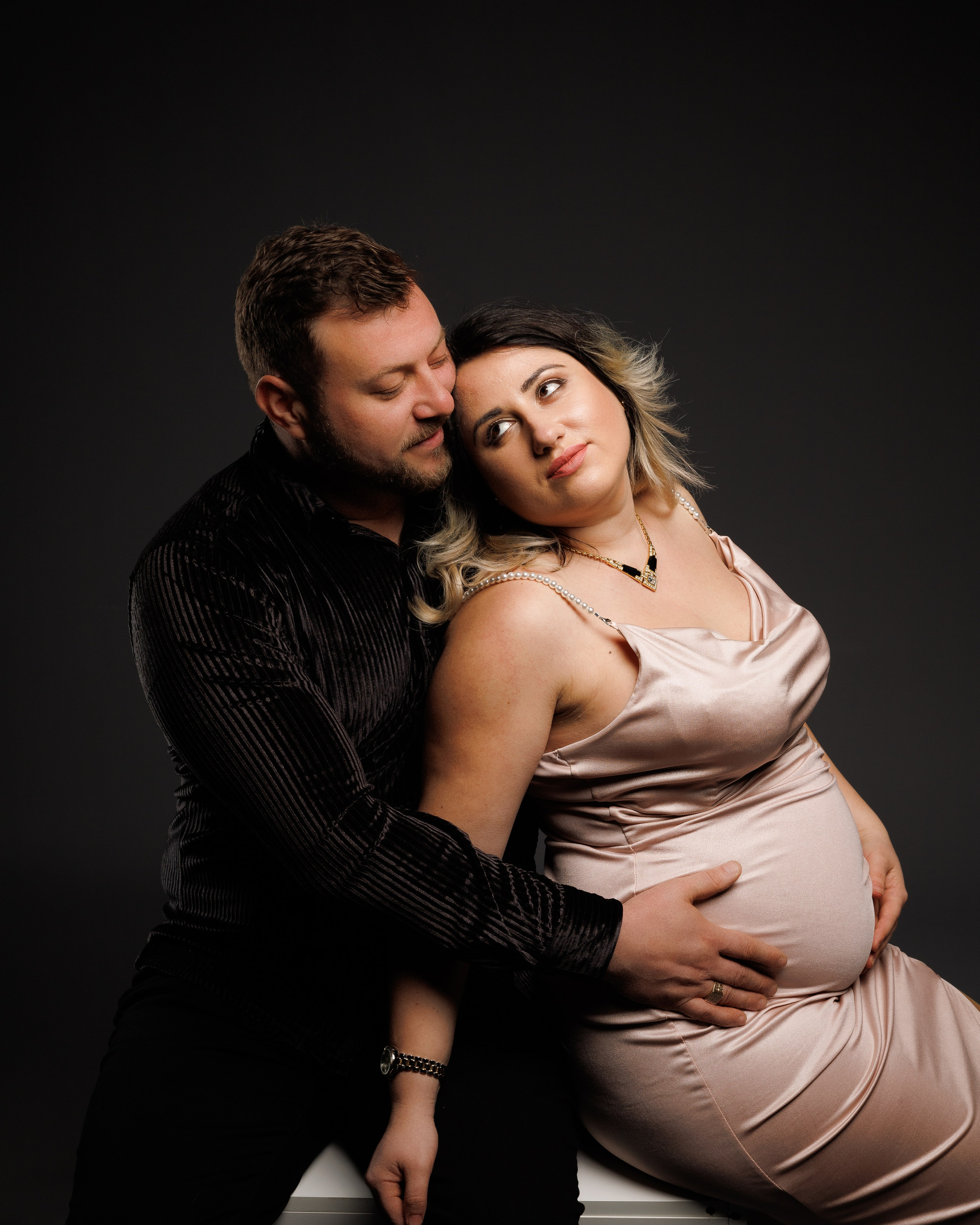 Maternity. Https://valphoto.wfolio.pro/