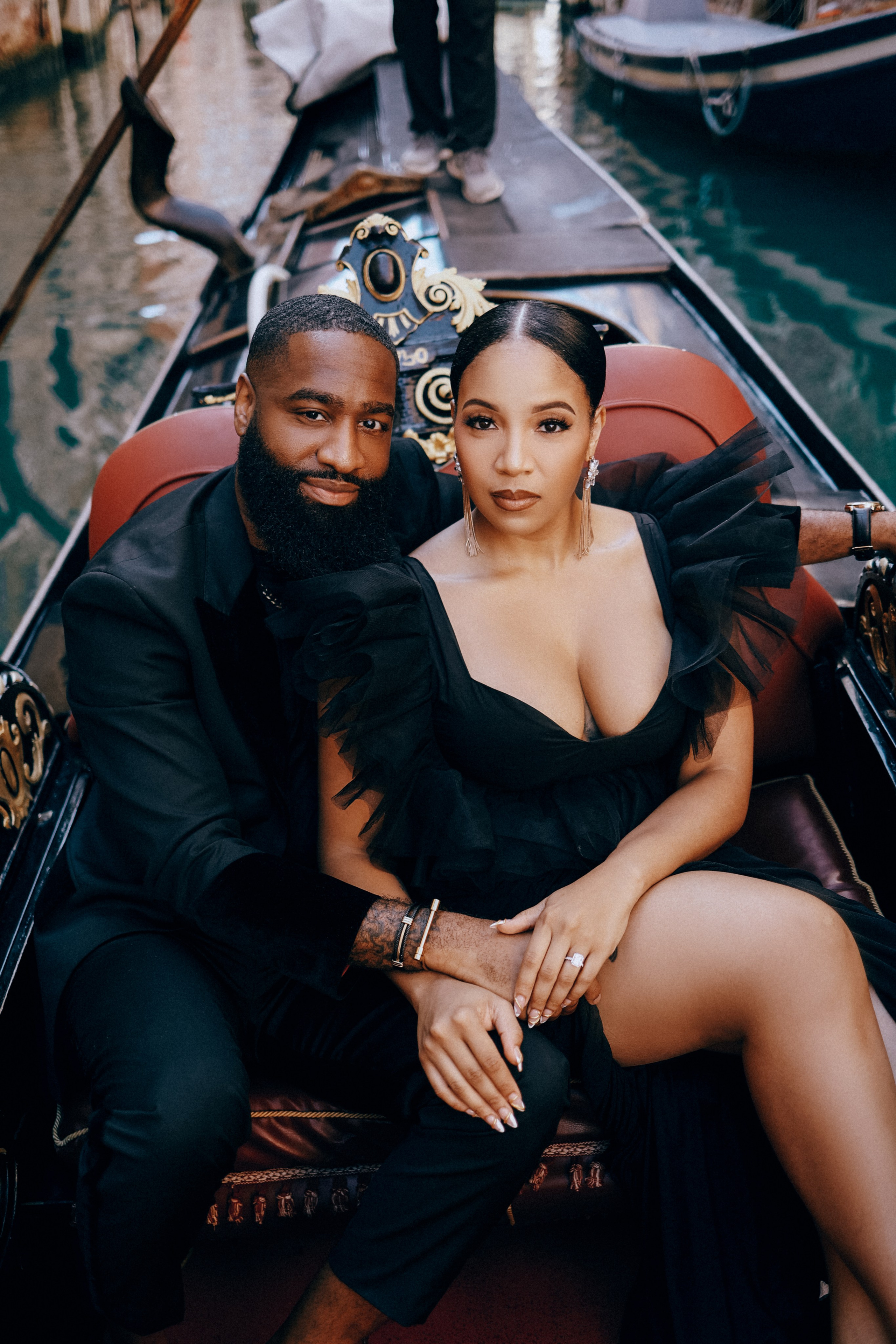 Surprise Proposal in Gondola Ride in Venice. Photographer in Venice, Viktoria Antonova