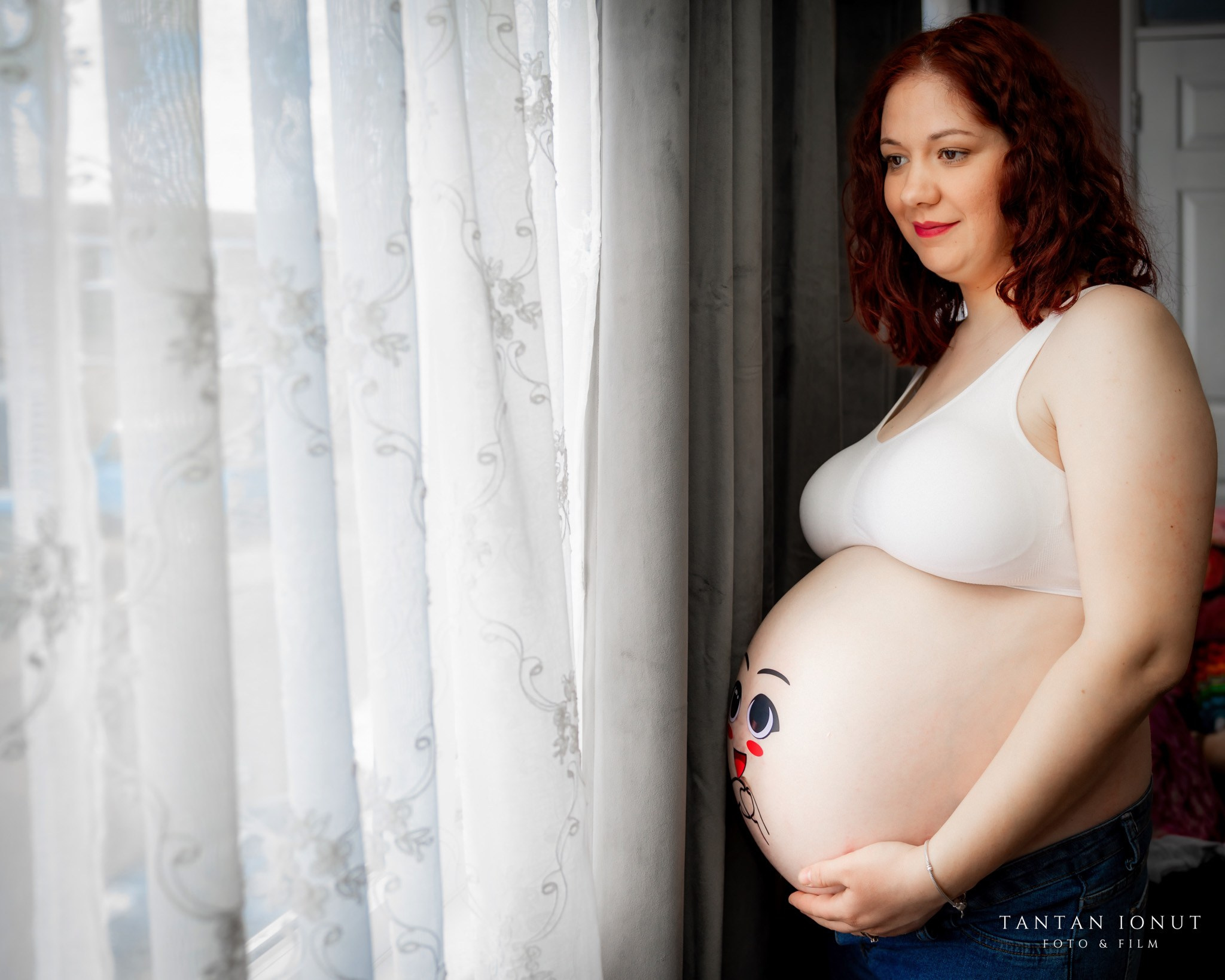Sedinta foto maternitate acasa cu Ionela si Cosmin. TANTAN IONUT FOTO & FILM
