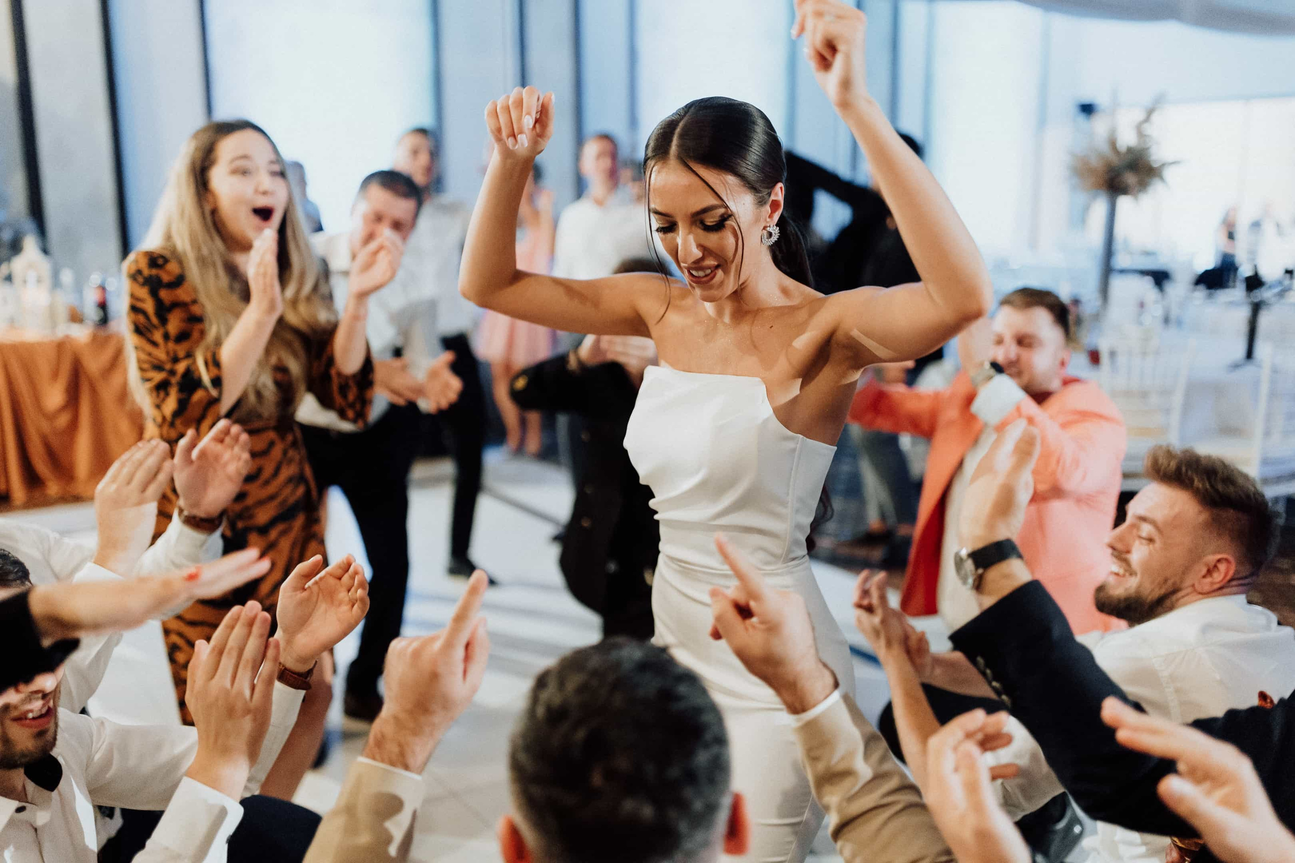 Stefanel & Elena. MovieFrames.ro