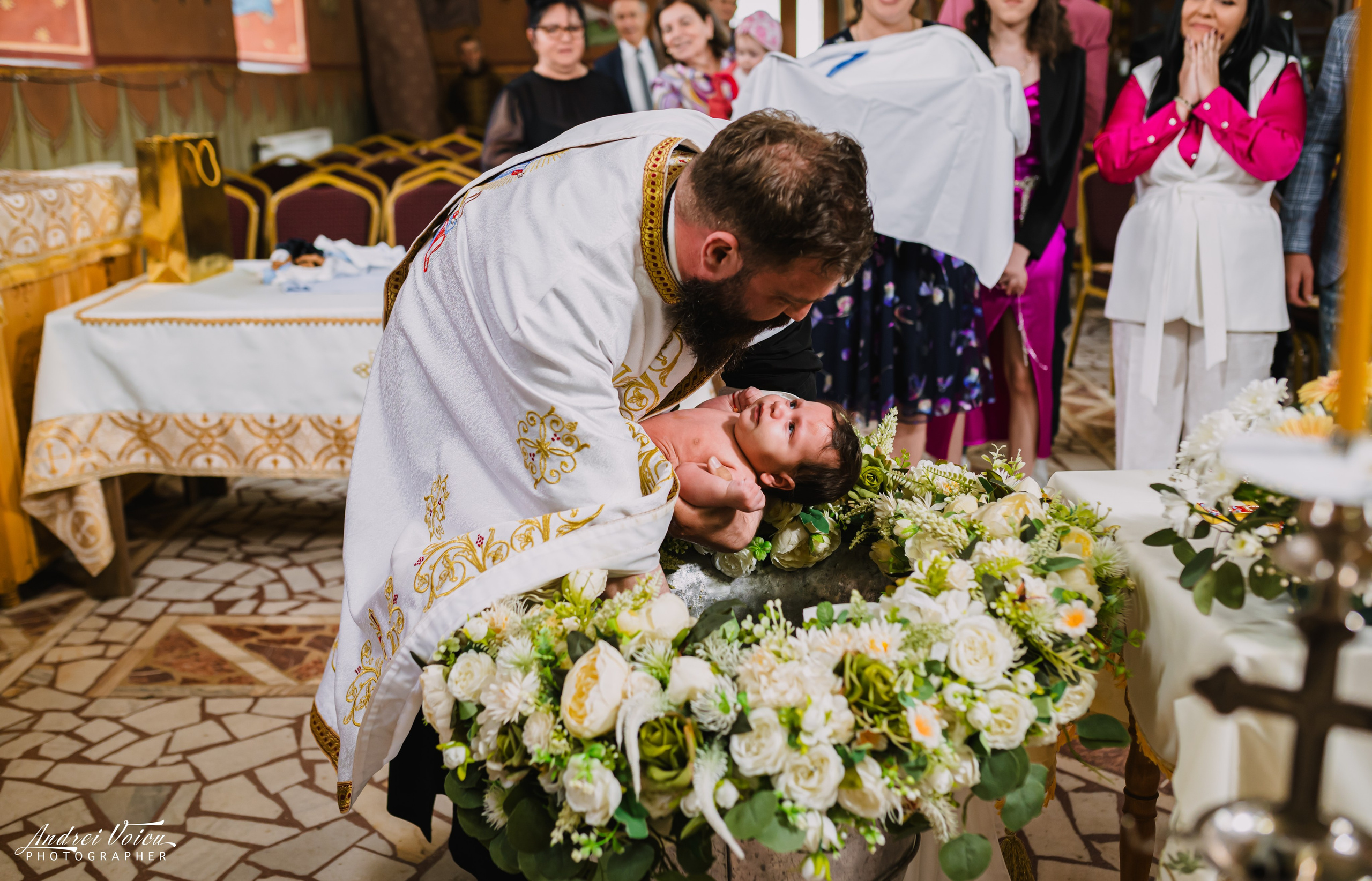 Fotografia de botez. Andrei Voicu Fotograf. Povești nescrise, surprinse atent