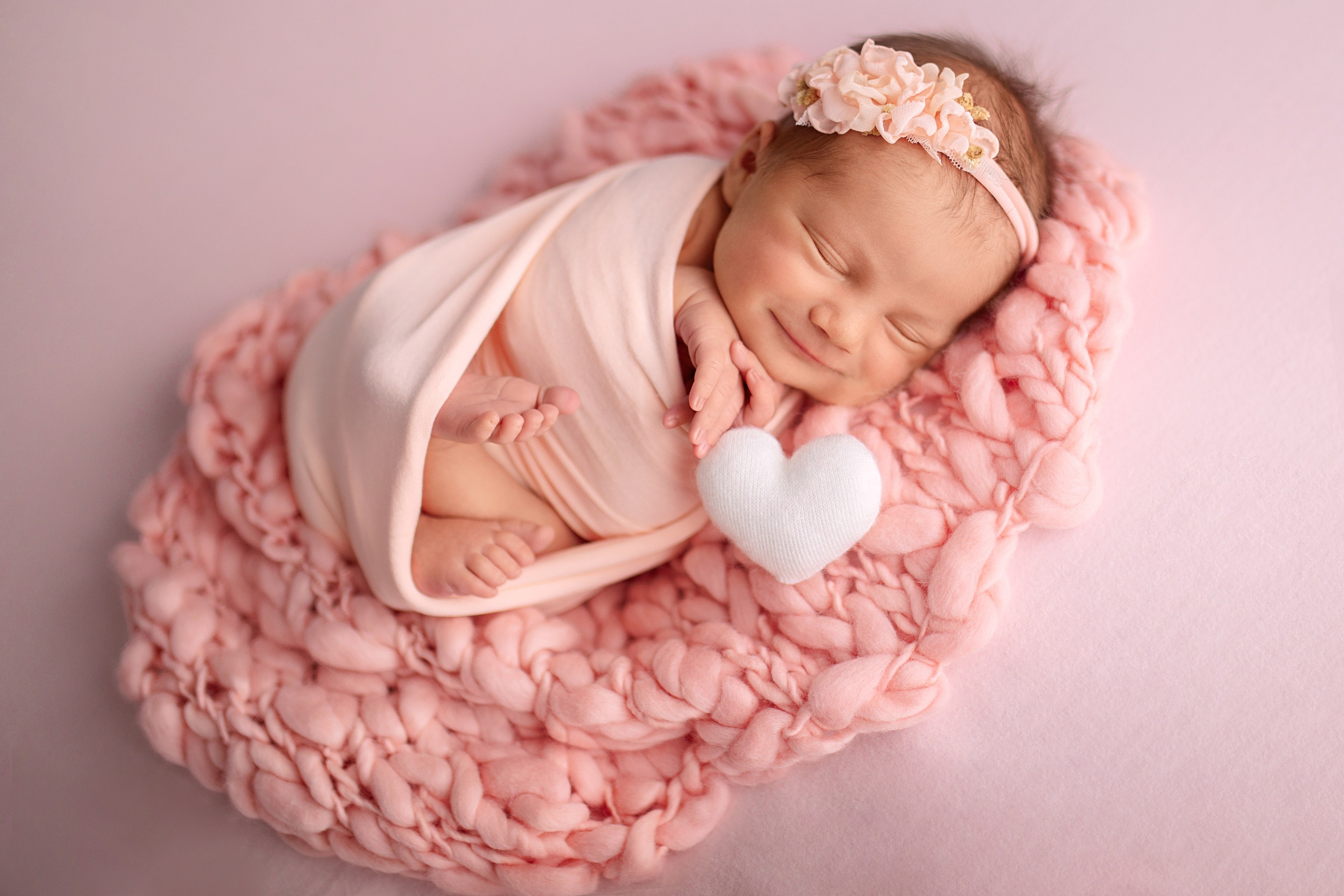 Neugeborene. Neugeborenen, Kinder, Familie Fotografin Oberhausen NRW Marina Lykov