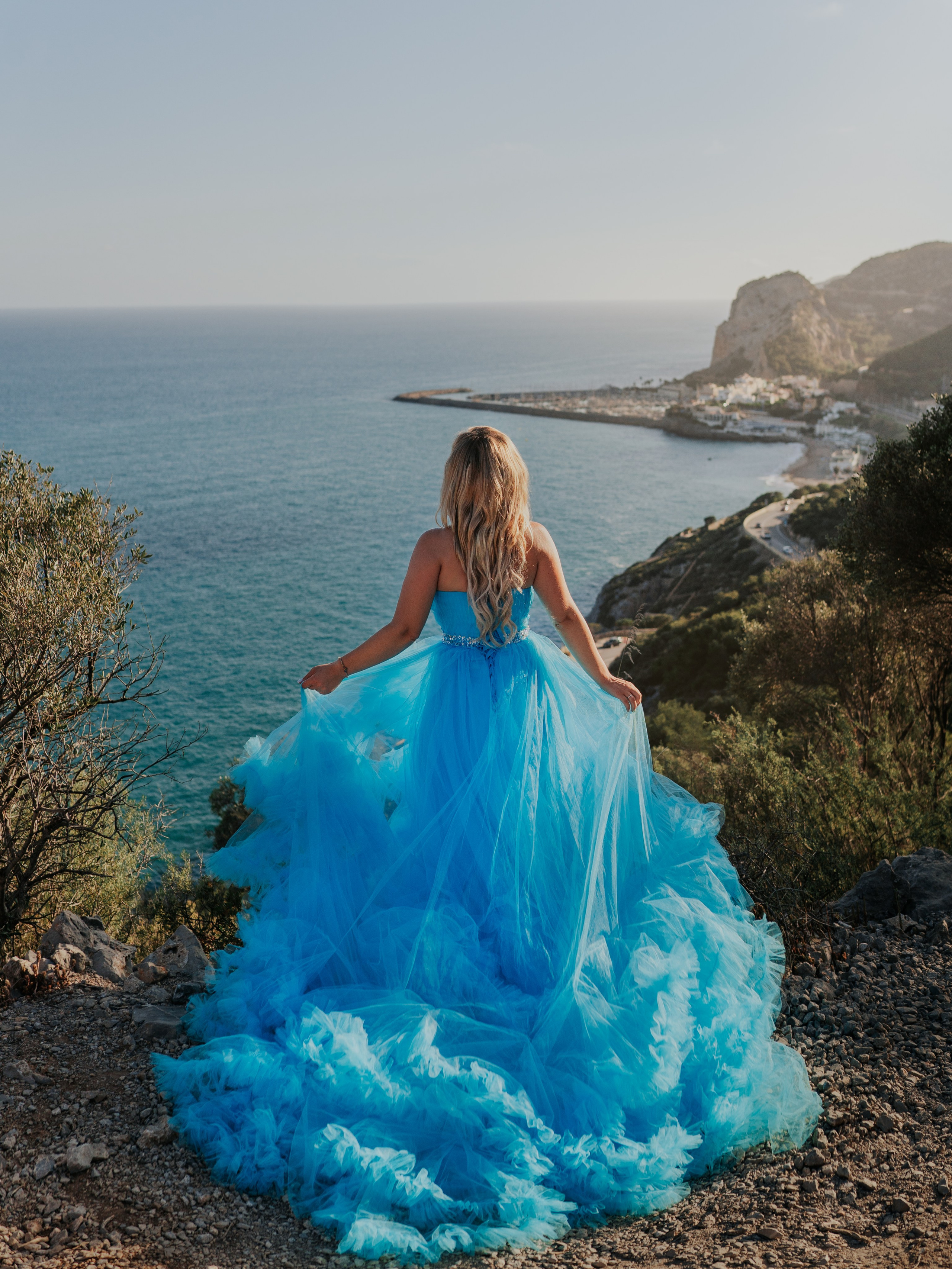 Barcelona Wow Dress Rental Luxury Photoshoot. DiaFoto — Wow Photographer in Barcelona | Premium Barcelona Photoshoot Experience