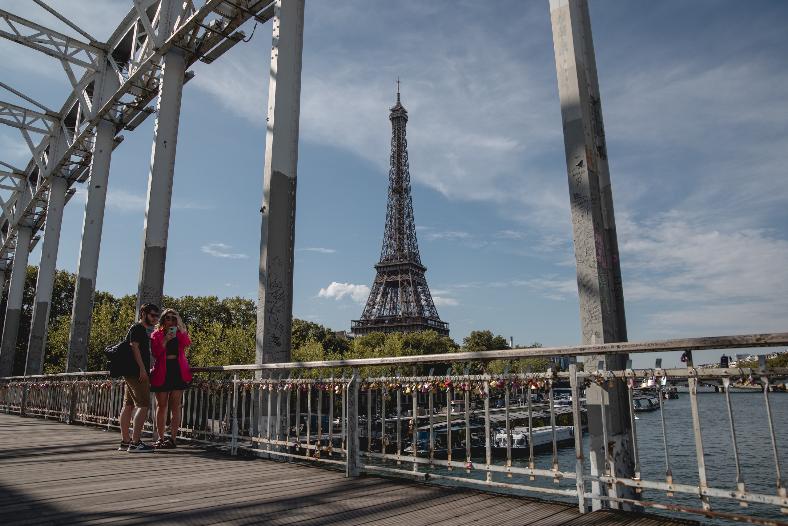 Paris. Photographe sur Cote d’Azur. Portraits de familles, couples, enfants, événements
