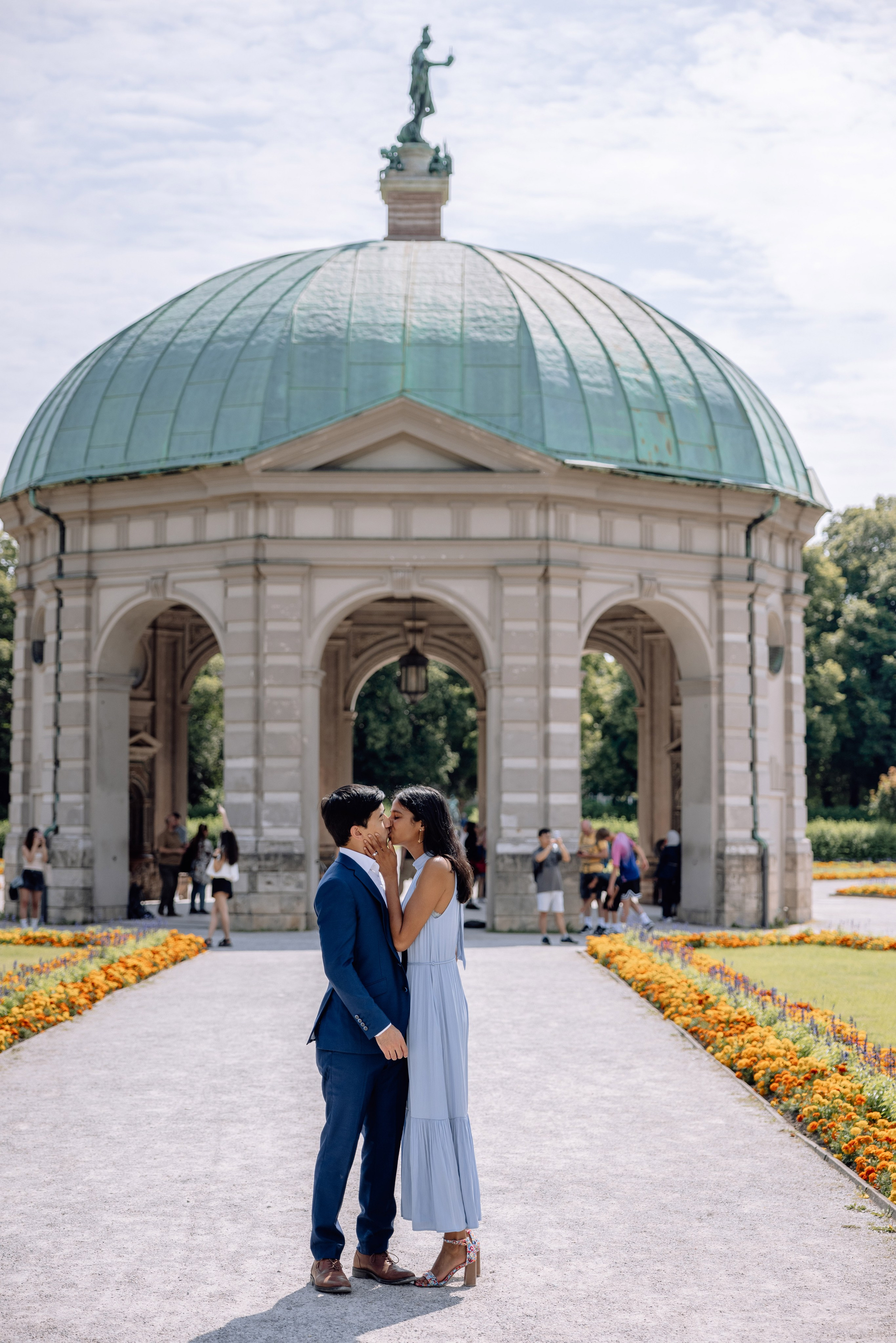 Verlobung Engagement. Hochzeitsfotograf München Taufe Familienfotograf Tanja Mauke
