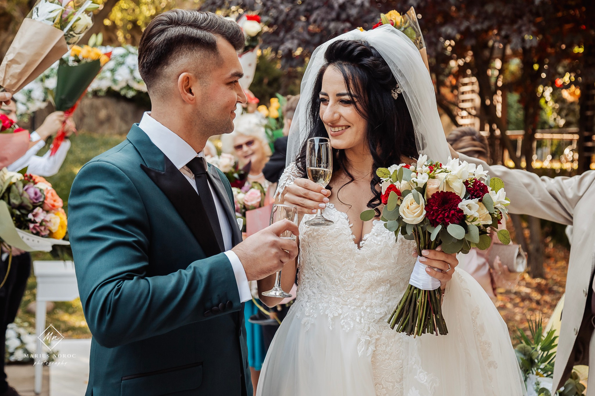 Elena & Petrisor | Hotel Restaurant La Castel Iasi