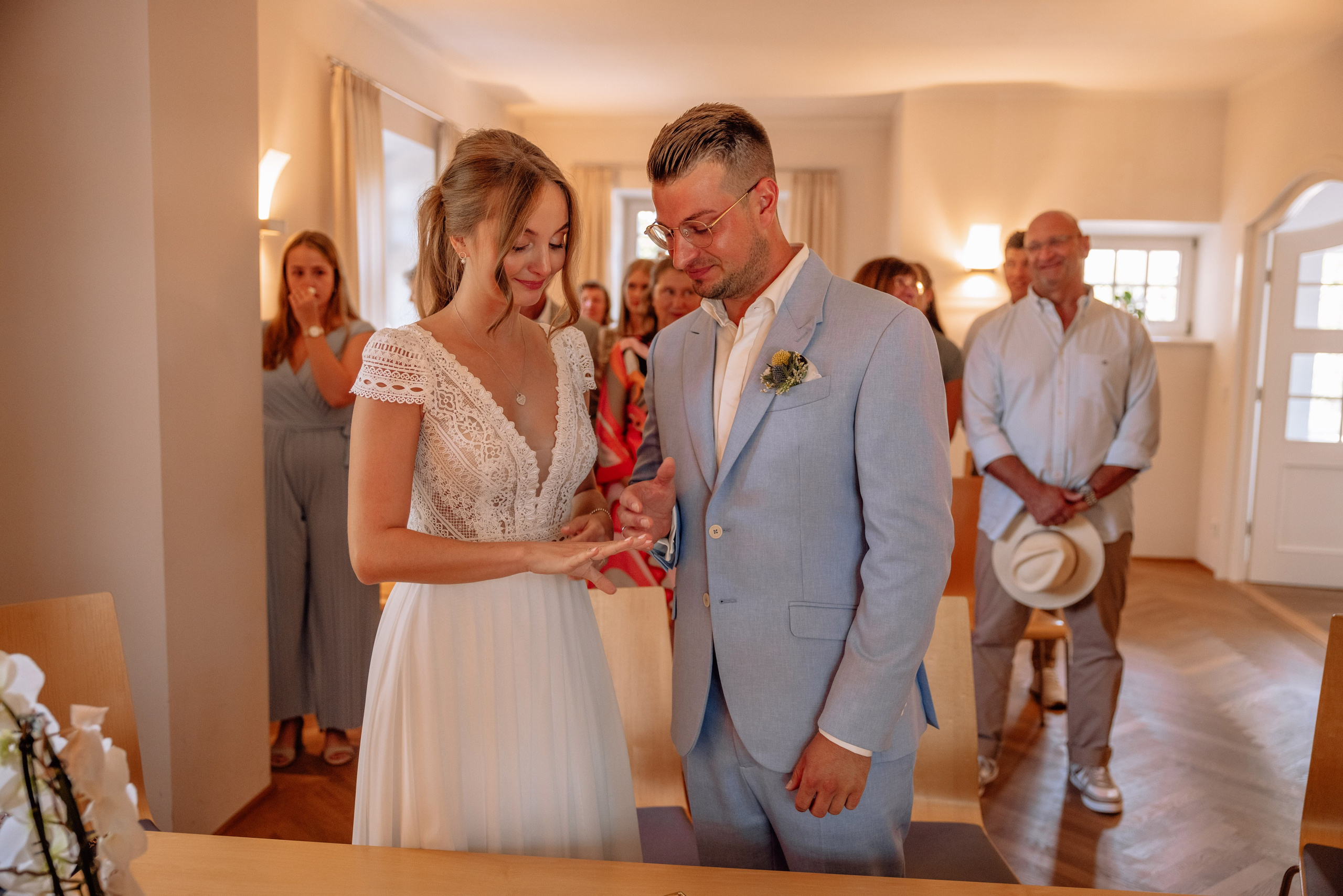 Gilching: Vanessa und Maxi. Hochzeitsfotograf München Taufe Familienfotograf Tanja Mauke