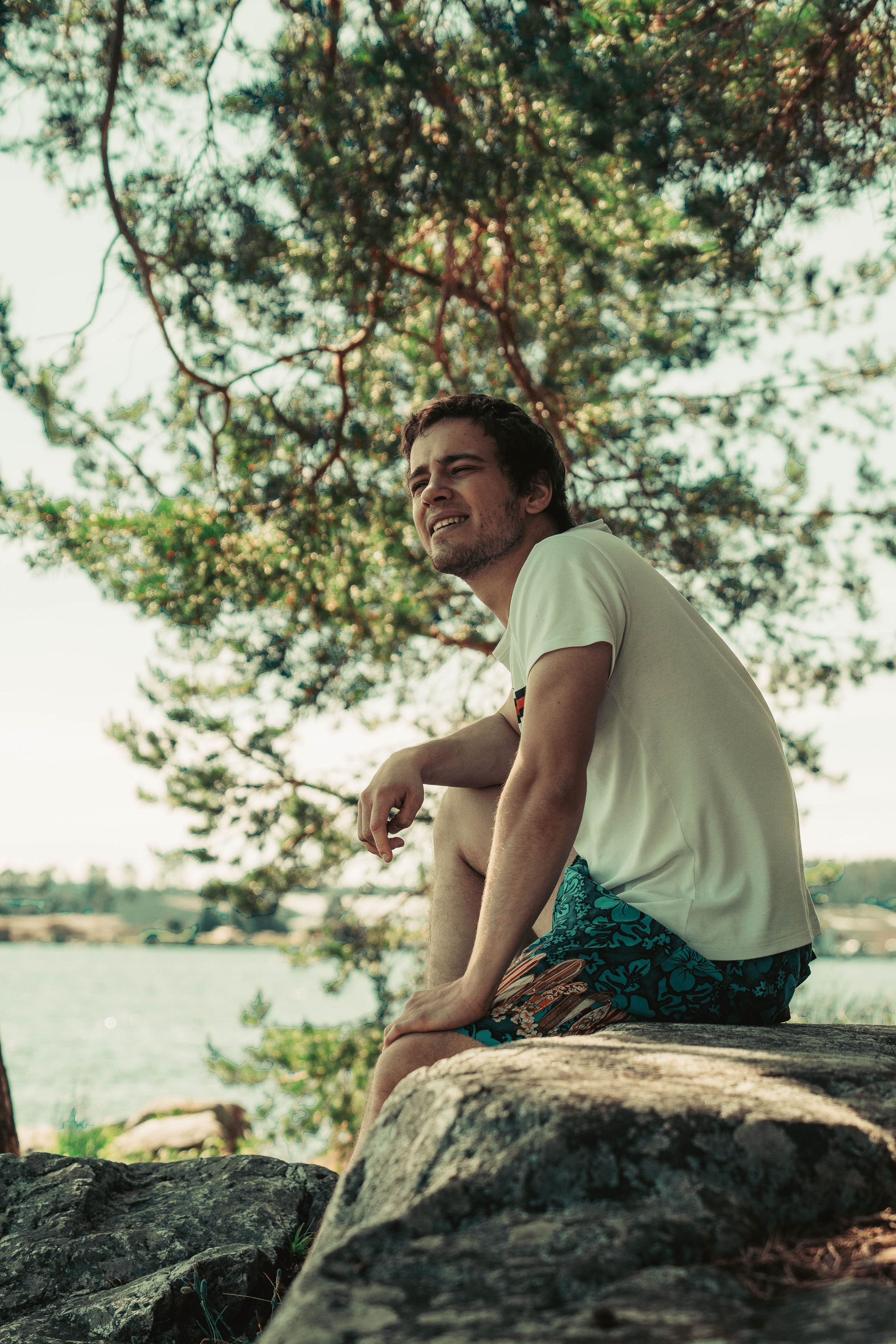 Hääkuvaus Kuopiossa Valmistujaiskuvaus  Ristiäiskuvaus Valokuvaaja. VEKE MEDIA