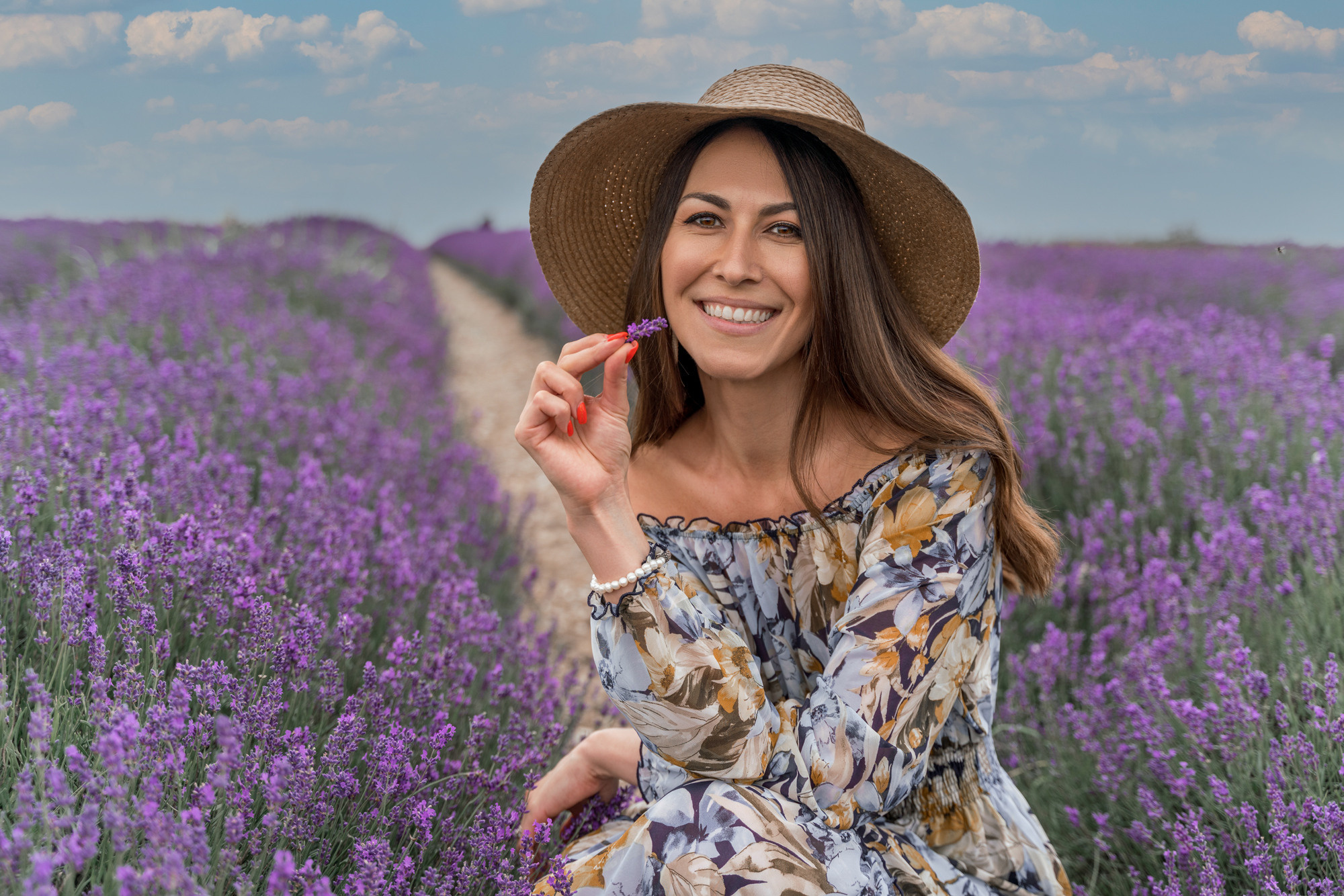 Lavender farm. Hitchin. Charming Svetlana. Photographer in England Ekaterina Romanova
