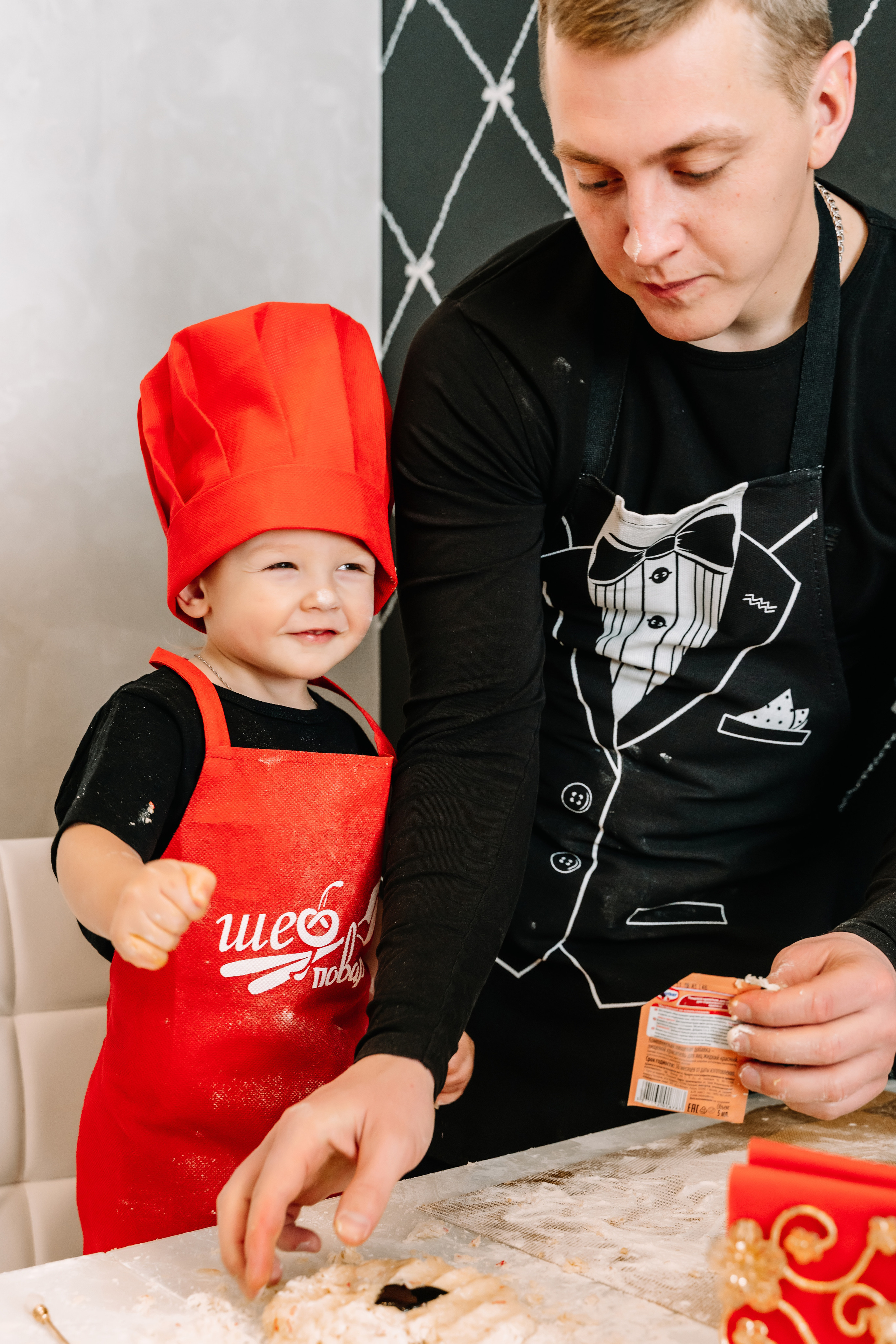 Lena+Max=Lion. Home photography. Photosession at home. Photographer in England Ekaterina Romanova