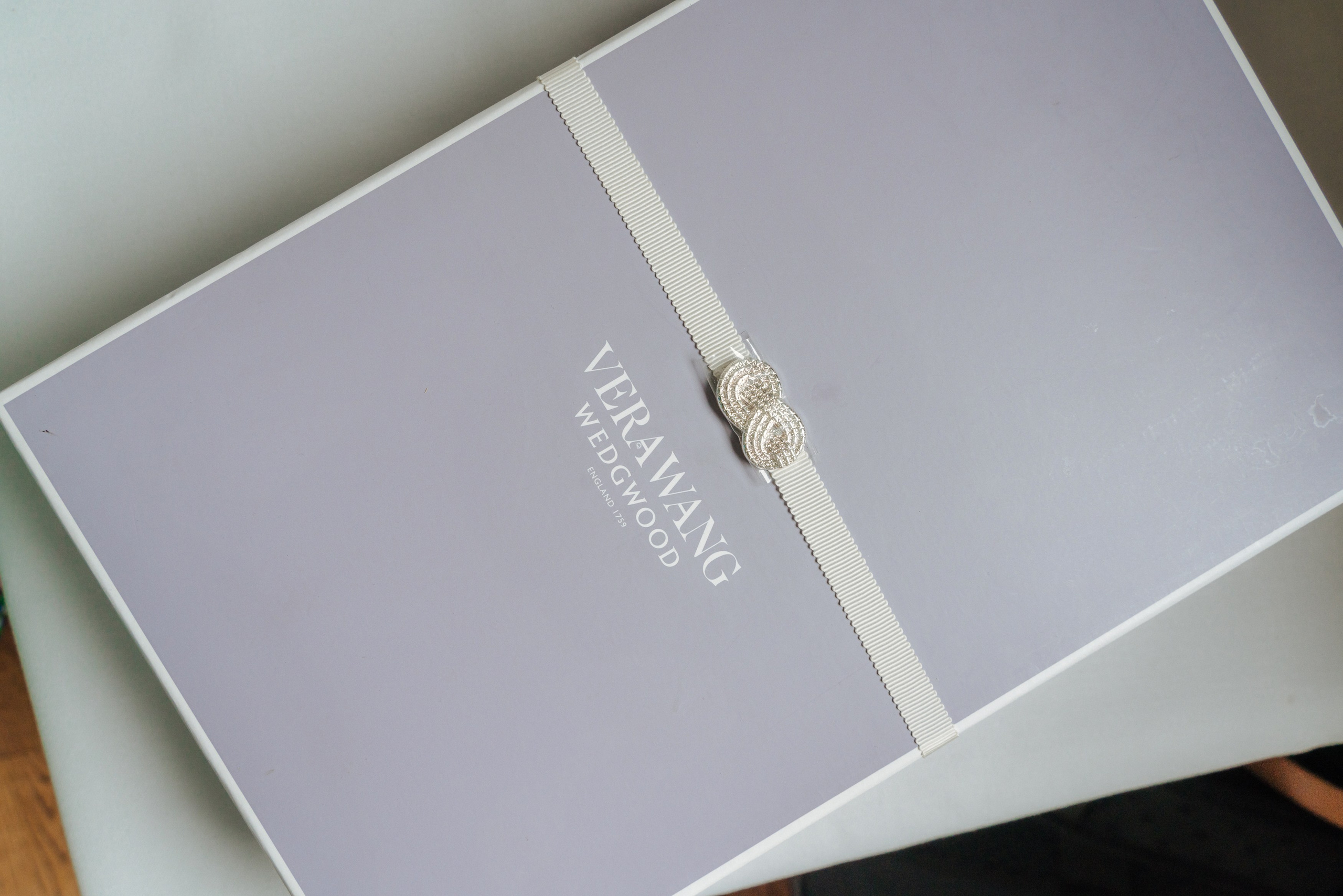 Civil ceremony at Chelsea Old Town Hall,  Wedding in Chelsea, Wedding in London,  wedding photographer in Chelsea, wedding photographer in London