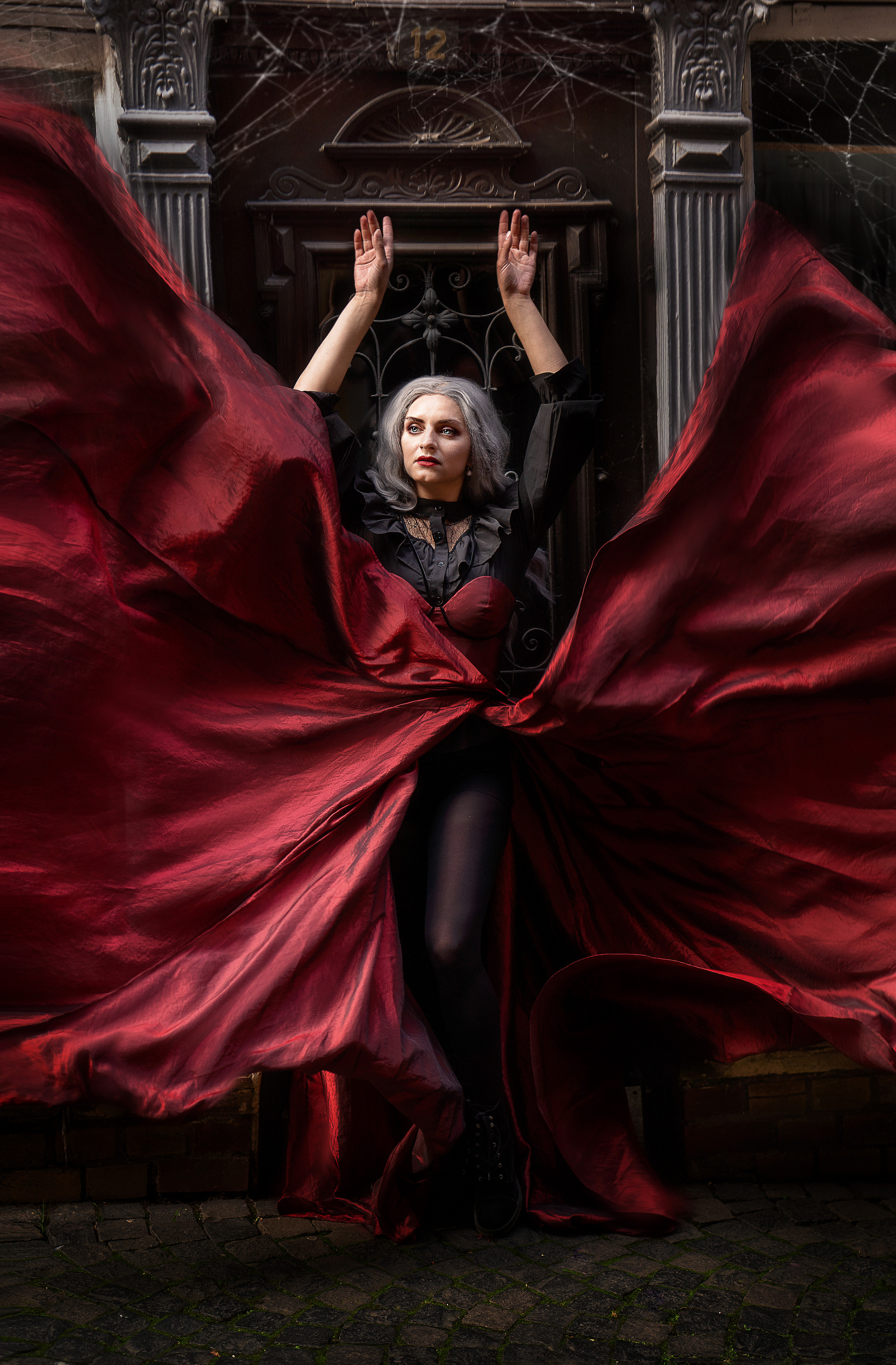 Fairytail shooting in the castle. Family, Lifestyle and Portrait photograher in Trier, Germany