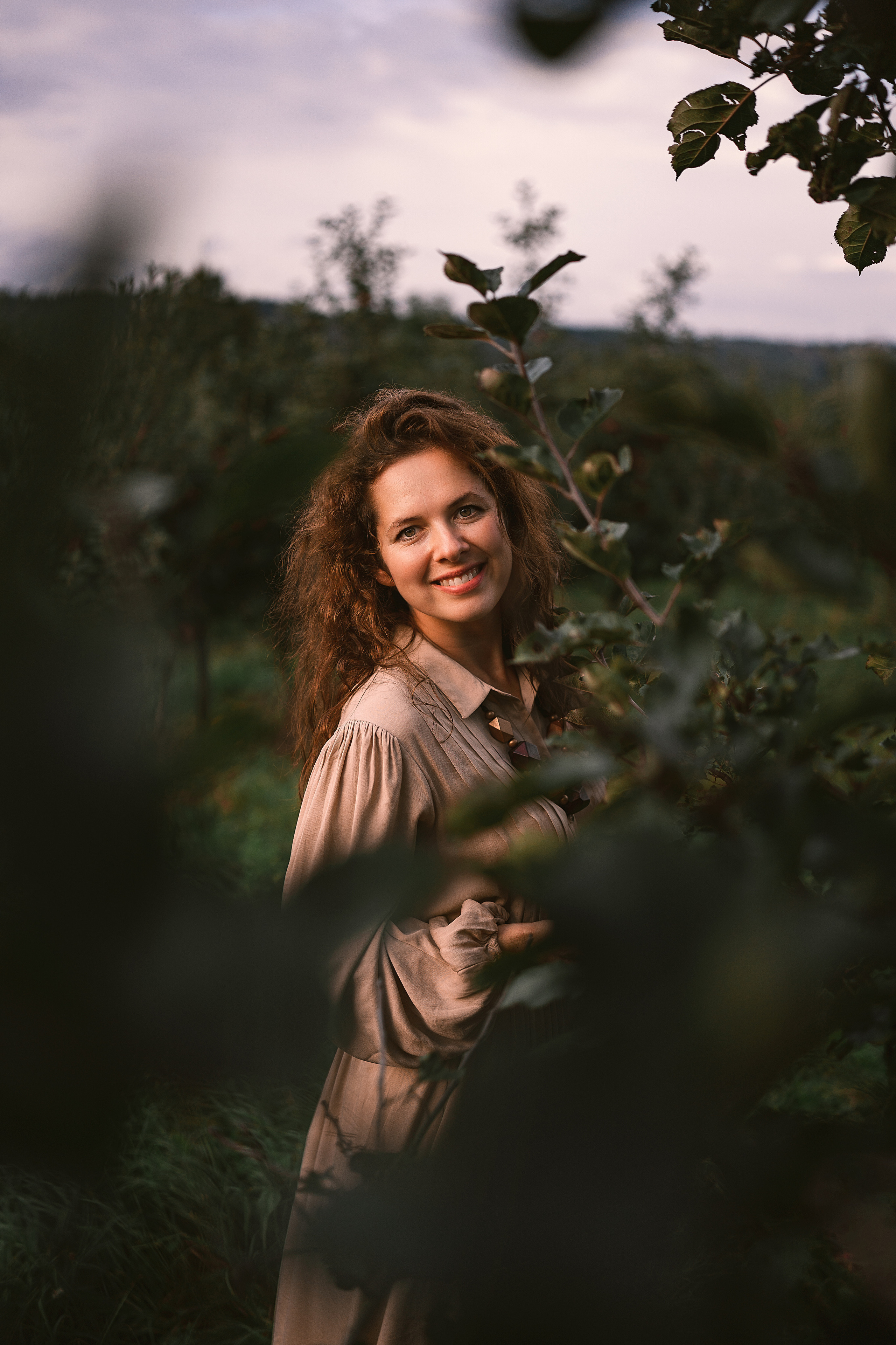 Apple Harvest. Family, Lifestyle and Portrait photograher in Trier, Germany