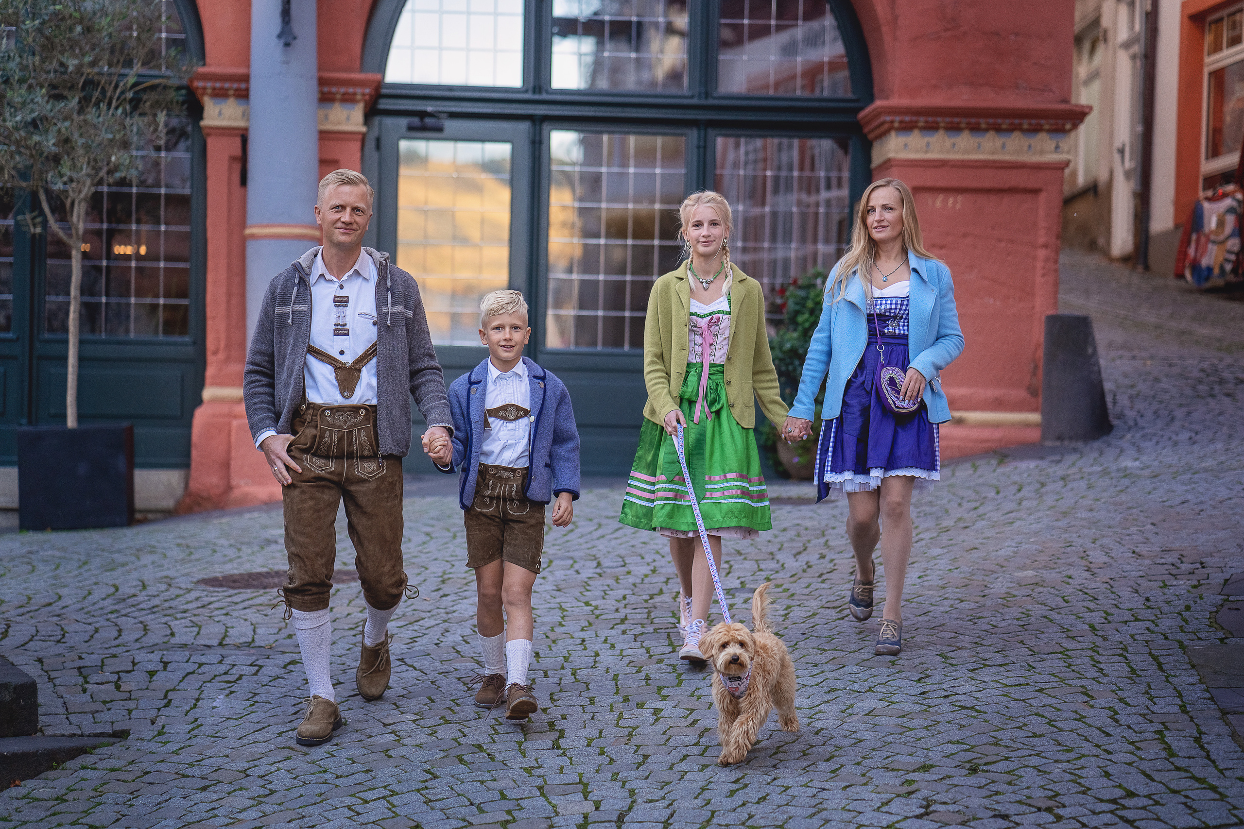 Smiling Faces and Happy Souls. Familien, Lifestyle und Portrait Fotografin in Trier, Luxembourg