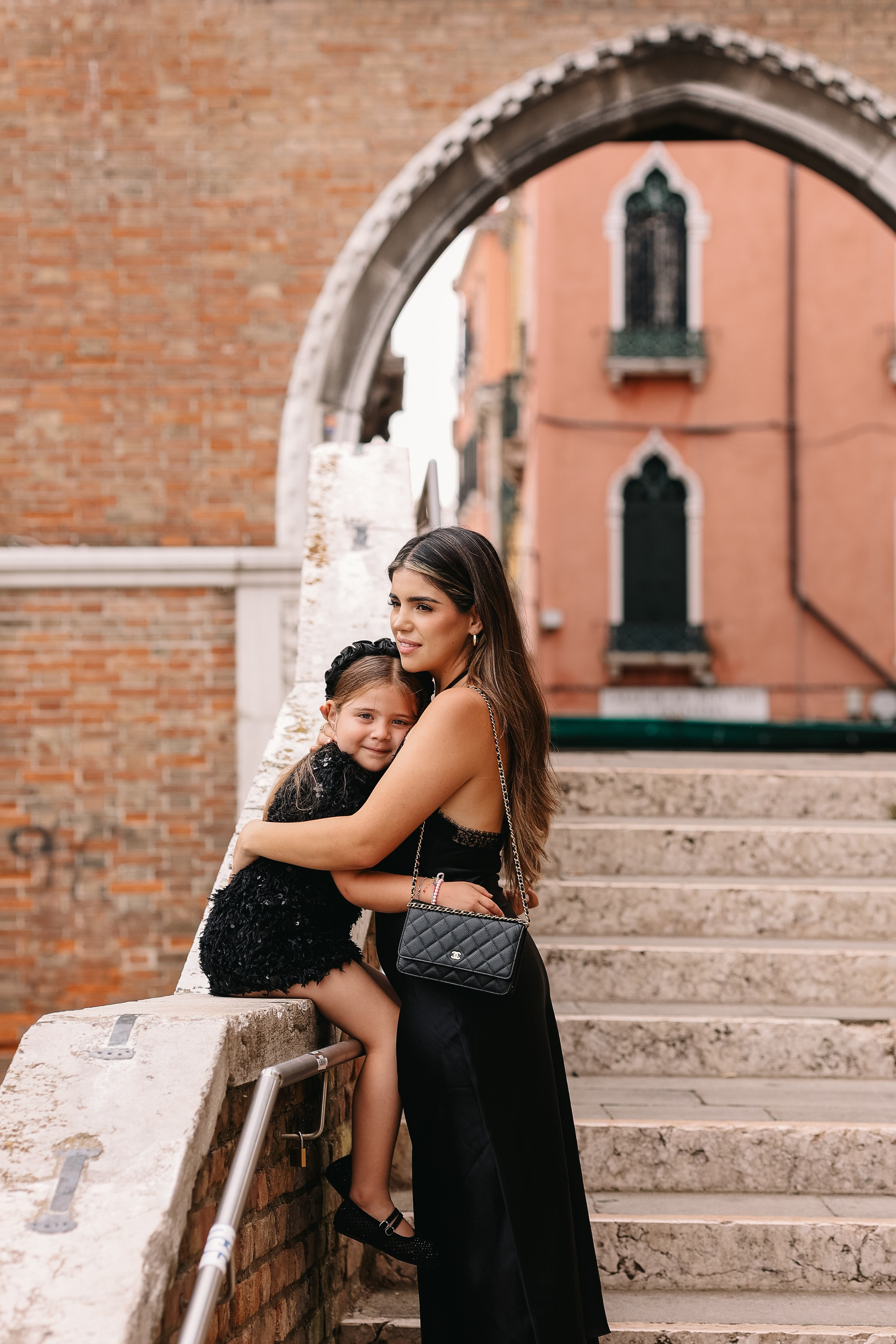 Family photo shoot in Venice. Photographer in Venice, Viktoria Antonova