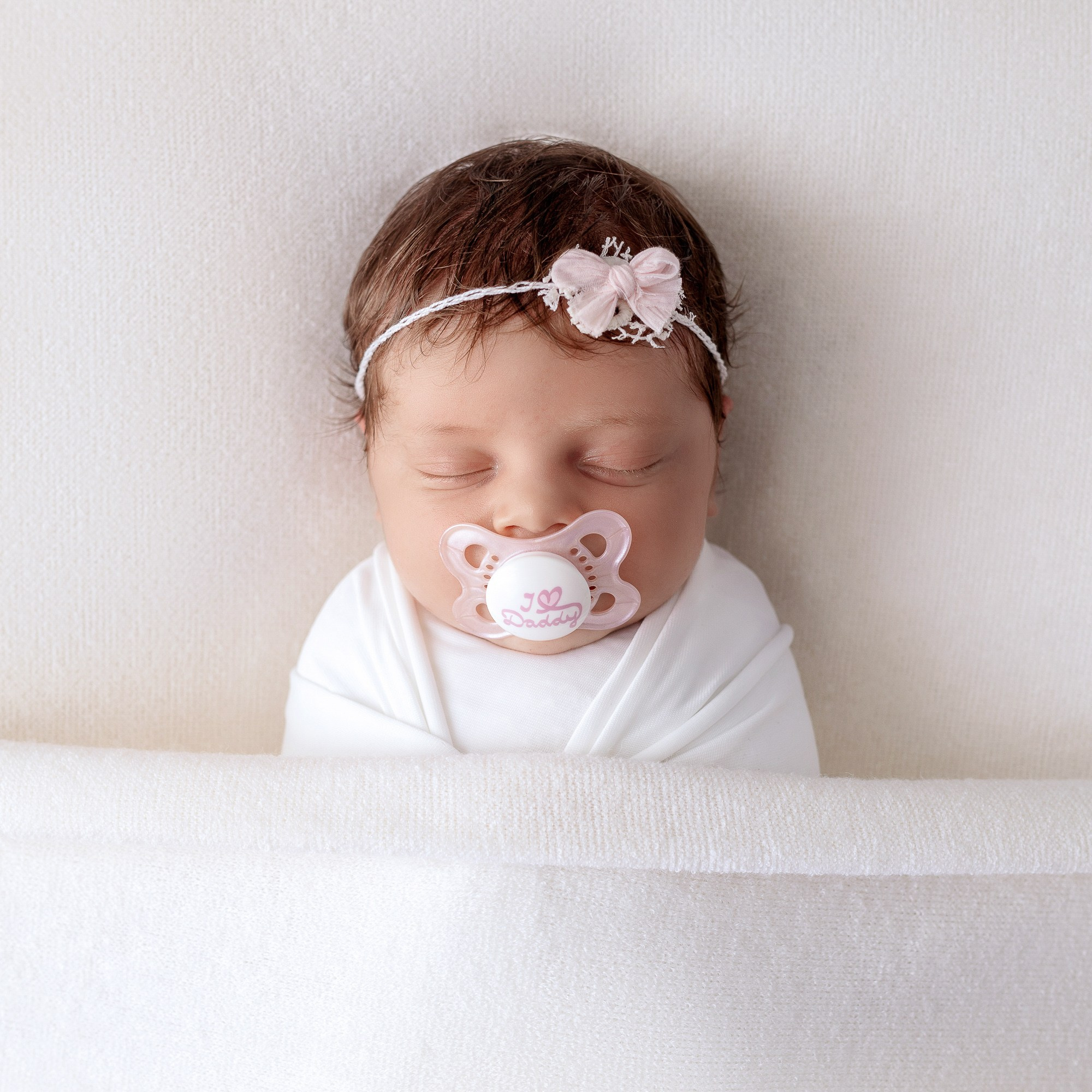 Newborn. Svitlana Miahka fotografa a Genova