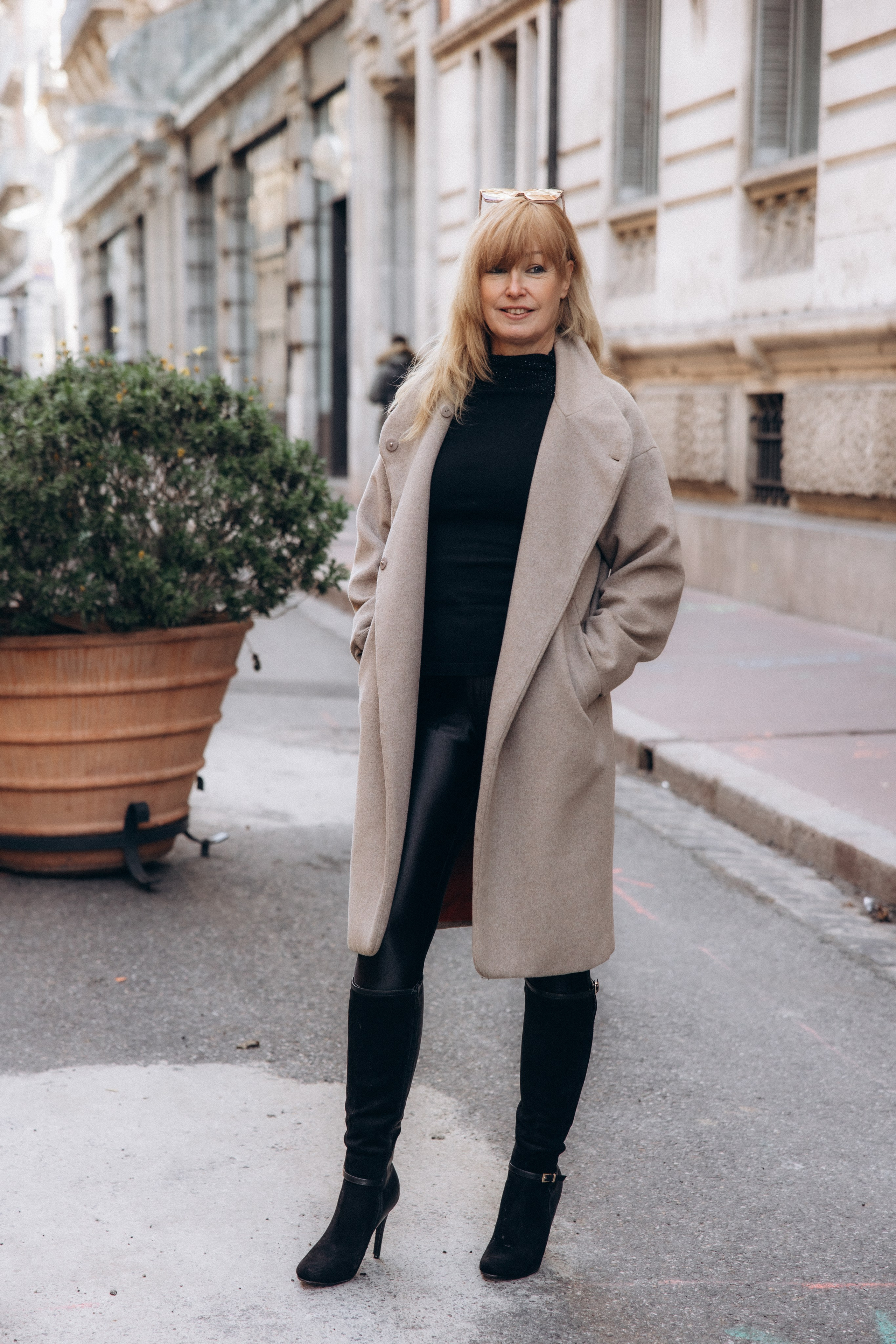 Women on the street of Toulouse