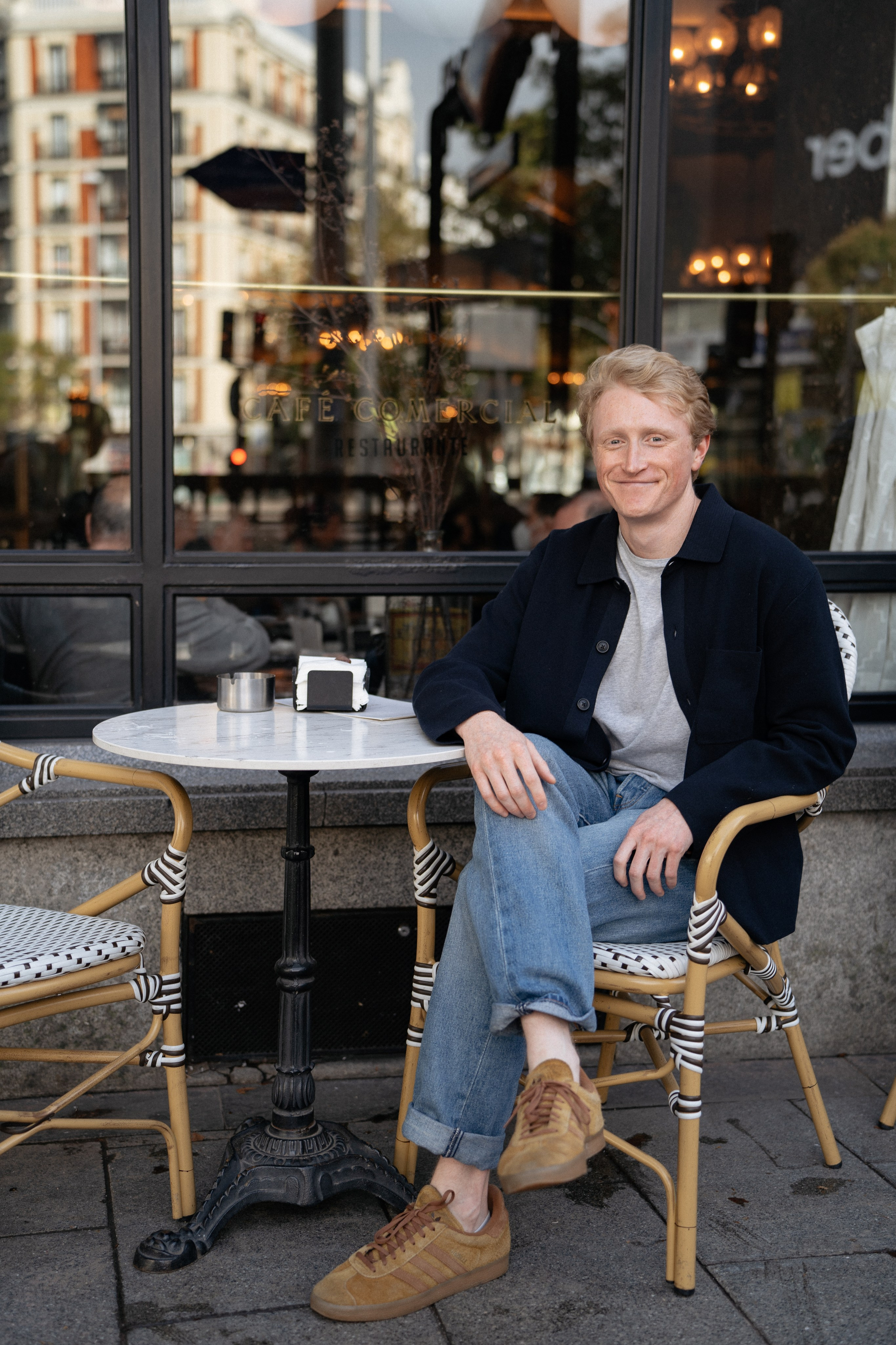 Fotografía lifestyle Madrid. sesión de fotos en estudio Madrid. sesión fotográfica individual Madrid. Fotógrafo en Madrid, España. Alyona Belyaninova