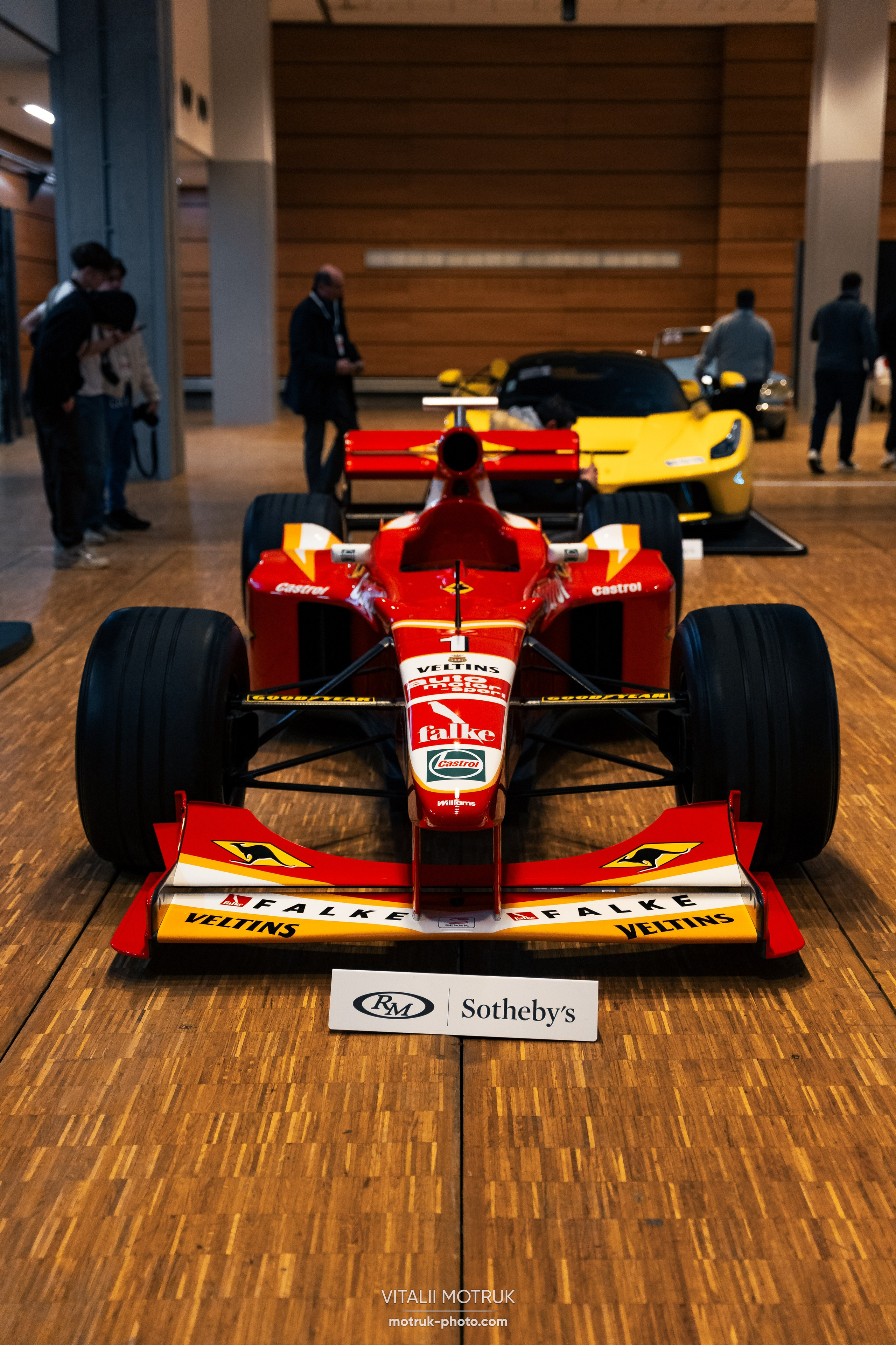 RM Sothebys 2025. Photographe de voitures à Paris — Vitalii Motruk