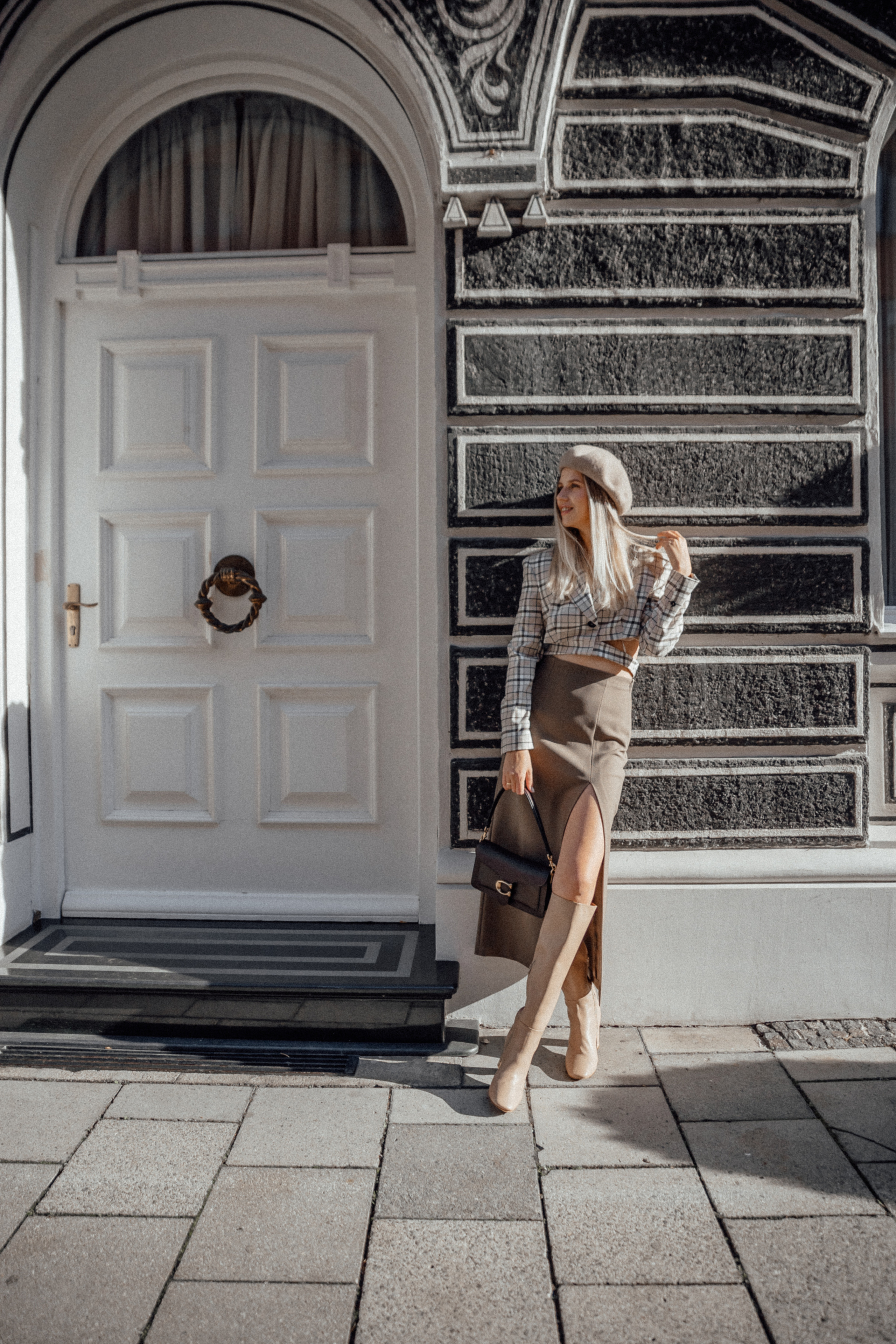 Hotel Opera. Family photograph in Munich Anastasia Vorobtsova