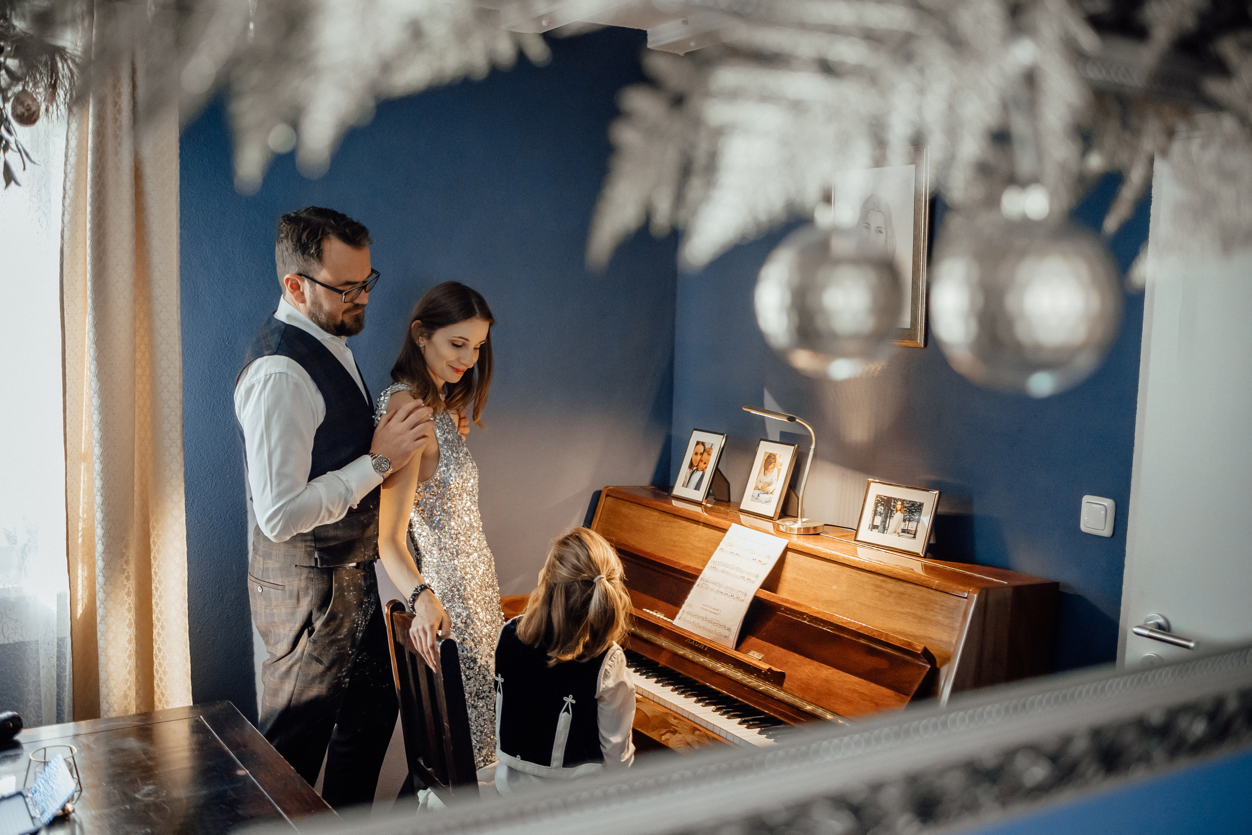 Christmas home. Family photograph in Munich Anastasia Vorobtsova