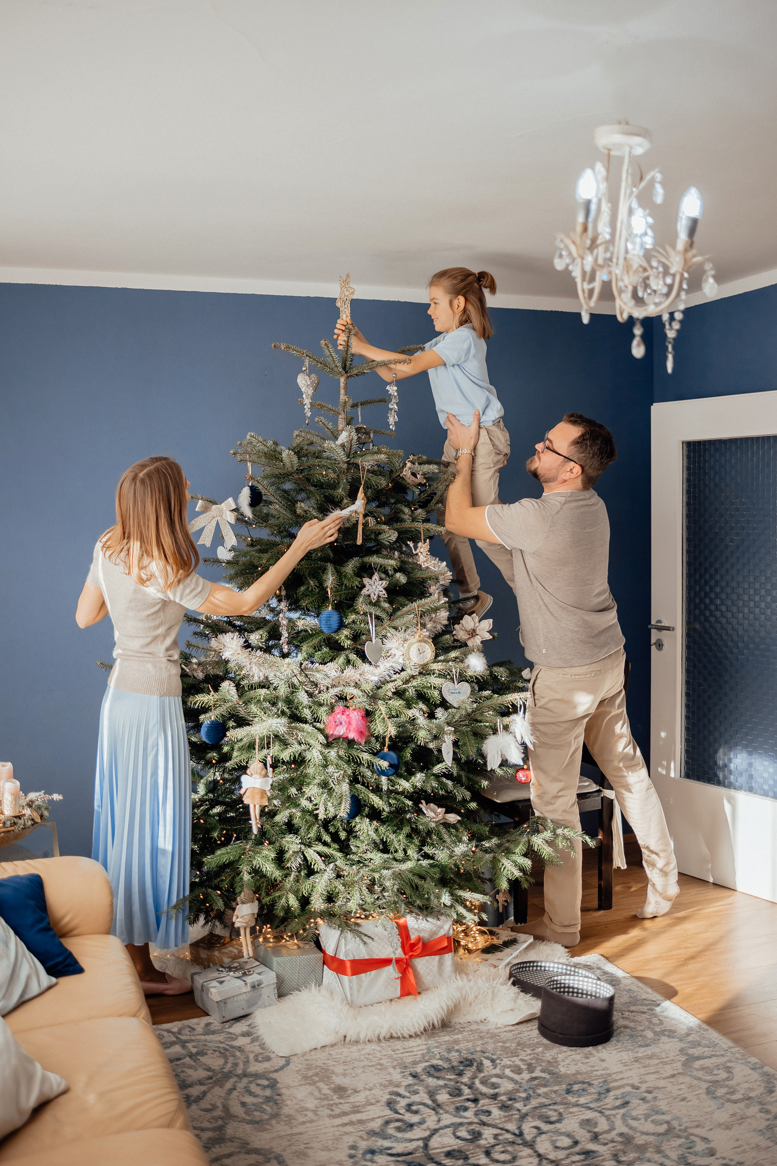 Christmas home. Family photograph in Munich Anastasia Vorobtsova