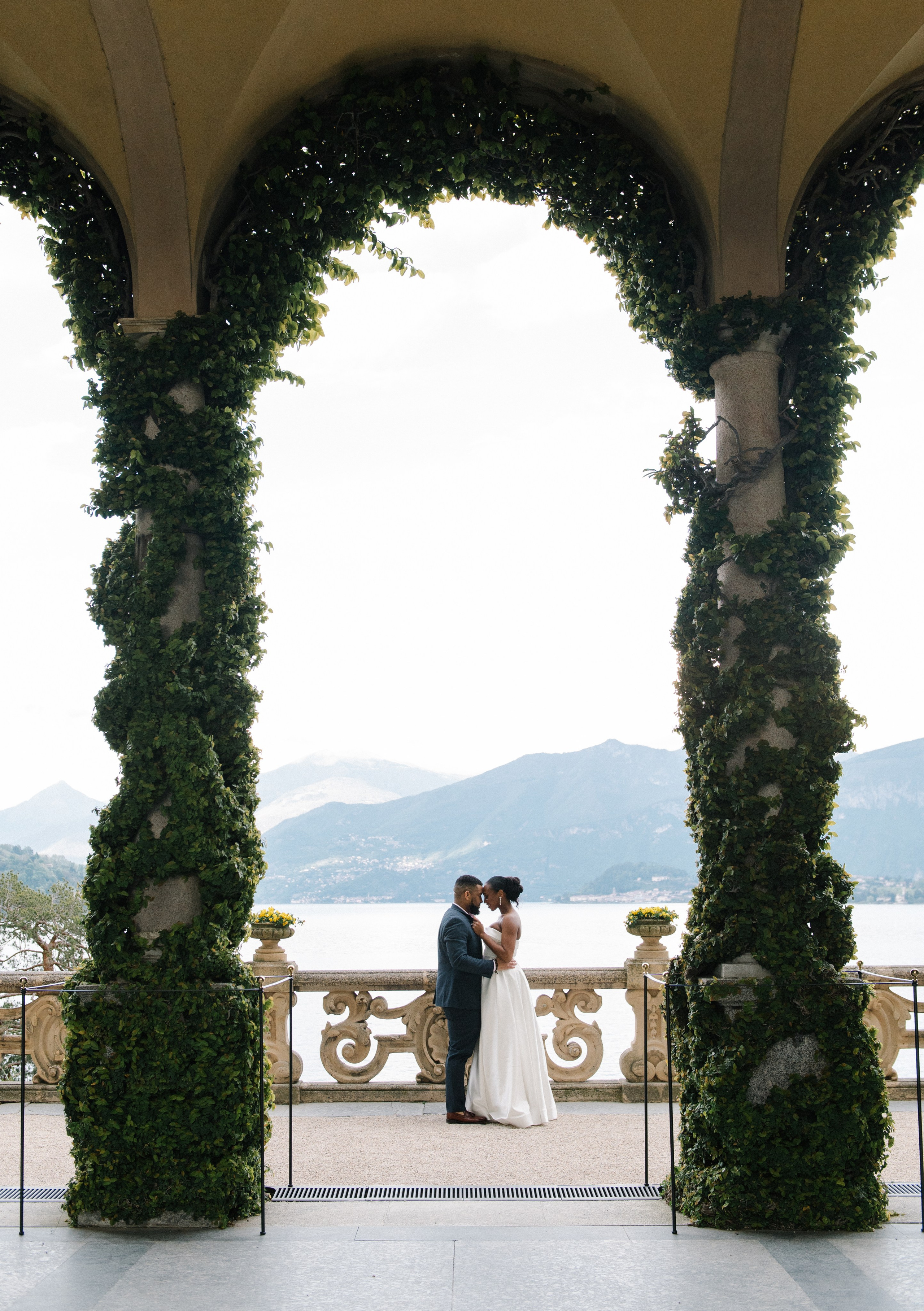Lake Como. Lake Como Photographer — Proposal | Wedding | Elopement