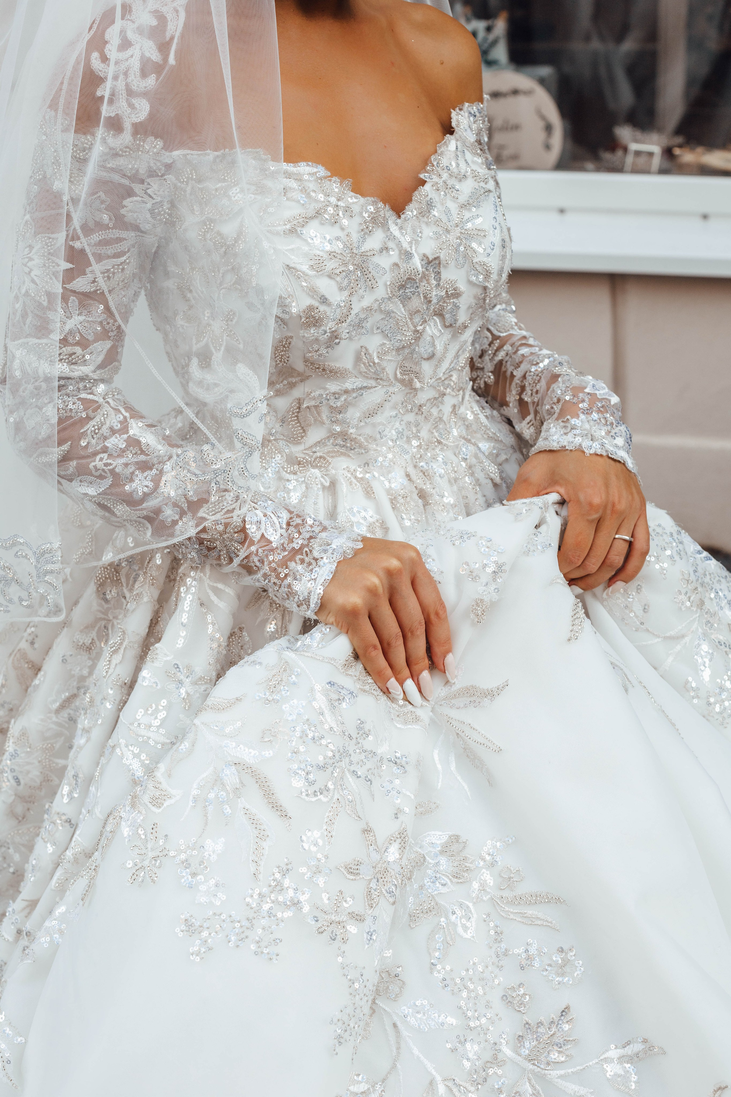 Dimeras Brautmode. Natalia Belov Familien - und Hochzeitsfotografin