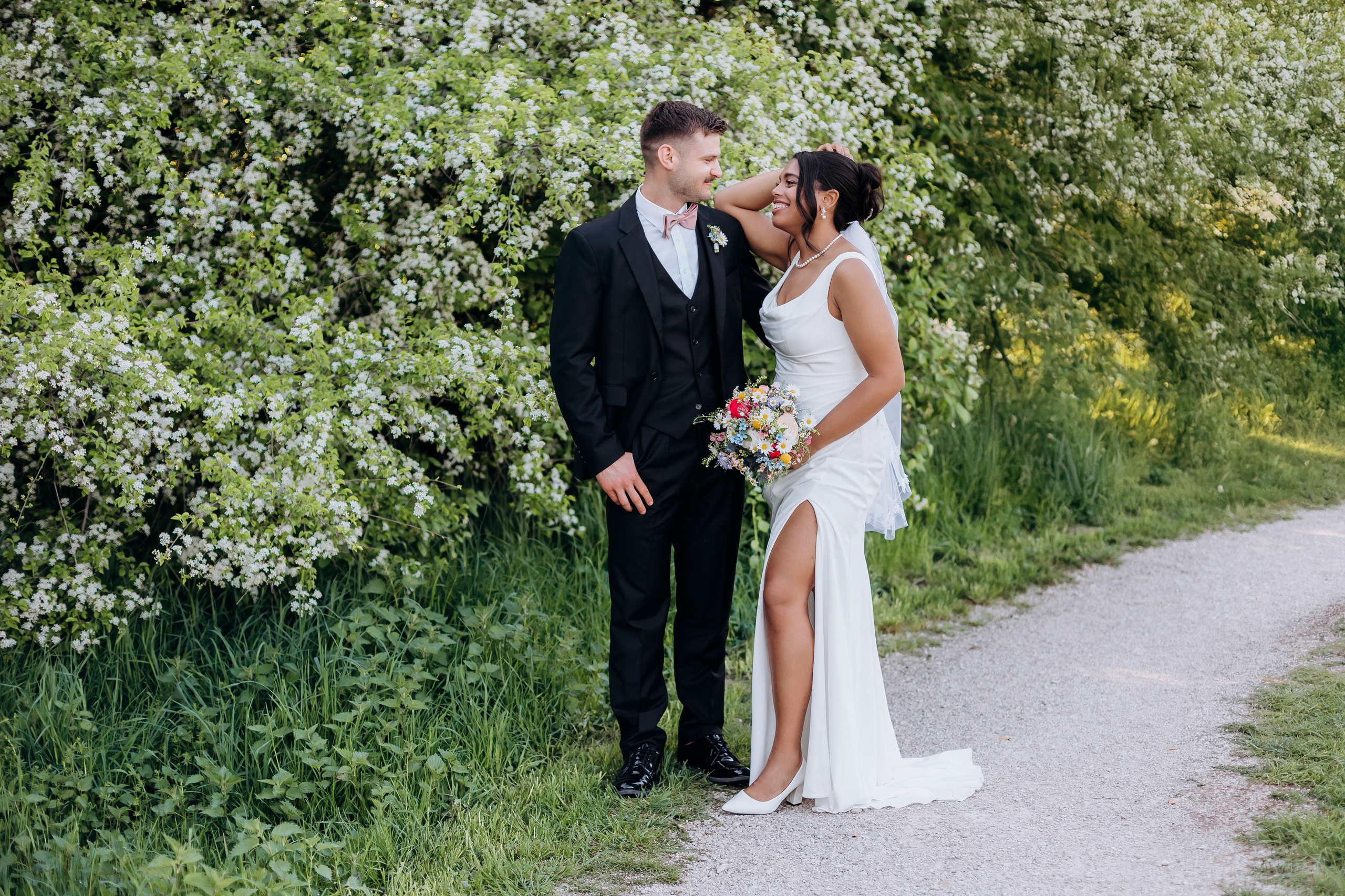 Ruben & Destiny. Wedding and Family Photograph