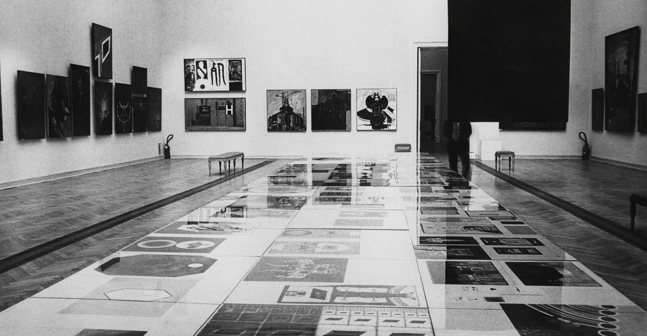 ART EXHIBITION. Andrzej Strumillo