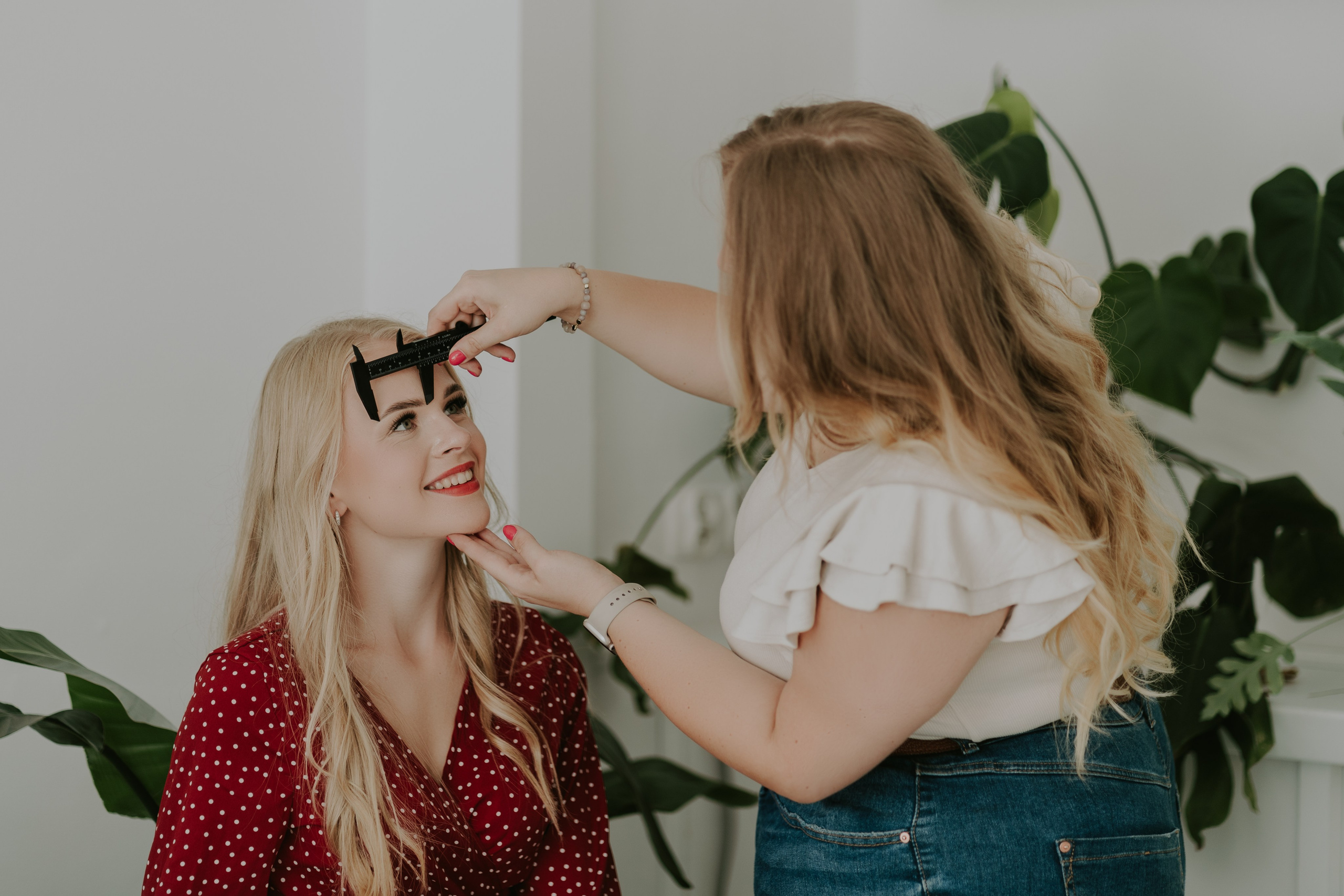 SESJA BIZNESOWA WIKTORII. Karkowskafoto - fotografia miłości