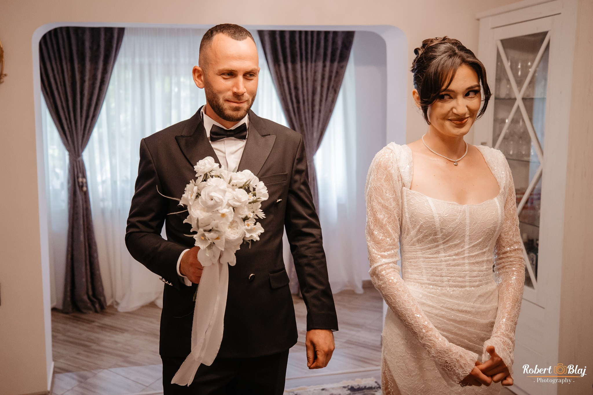 Alexandra & Vasy. Robert Blaj - Fotograf Nuntă Iași