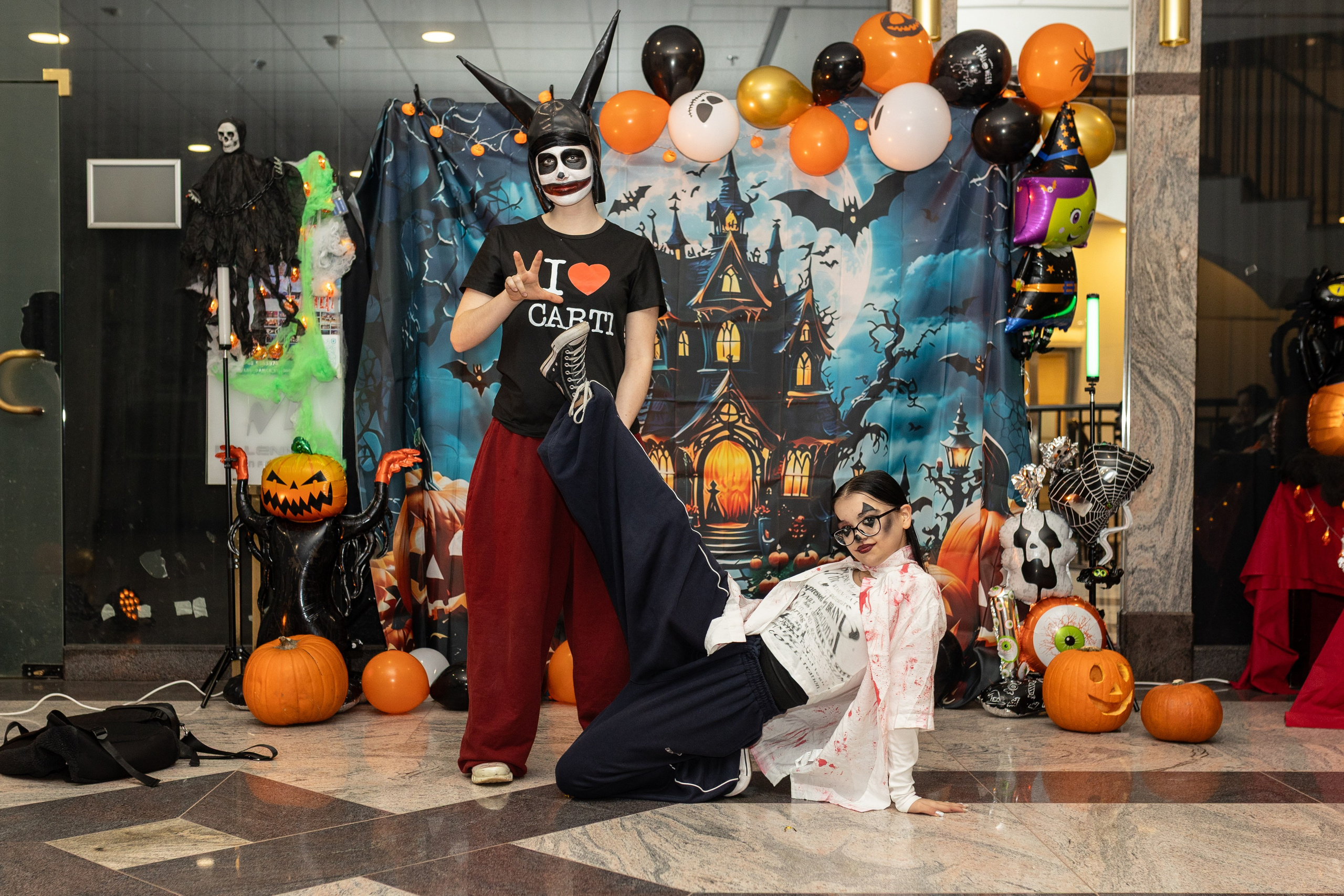 Leo dance studio Helloween 2025. Семейный и детский фотограф в Варшаве Мила Бобровская