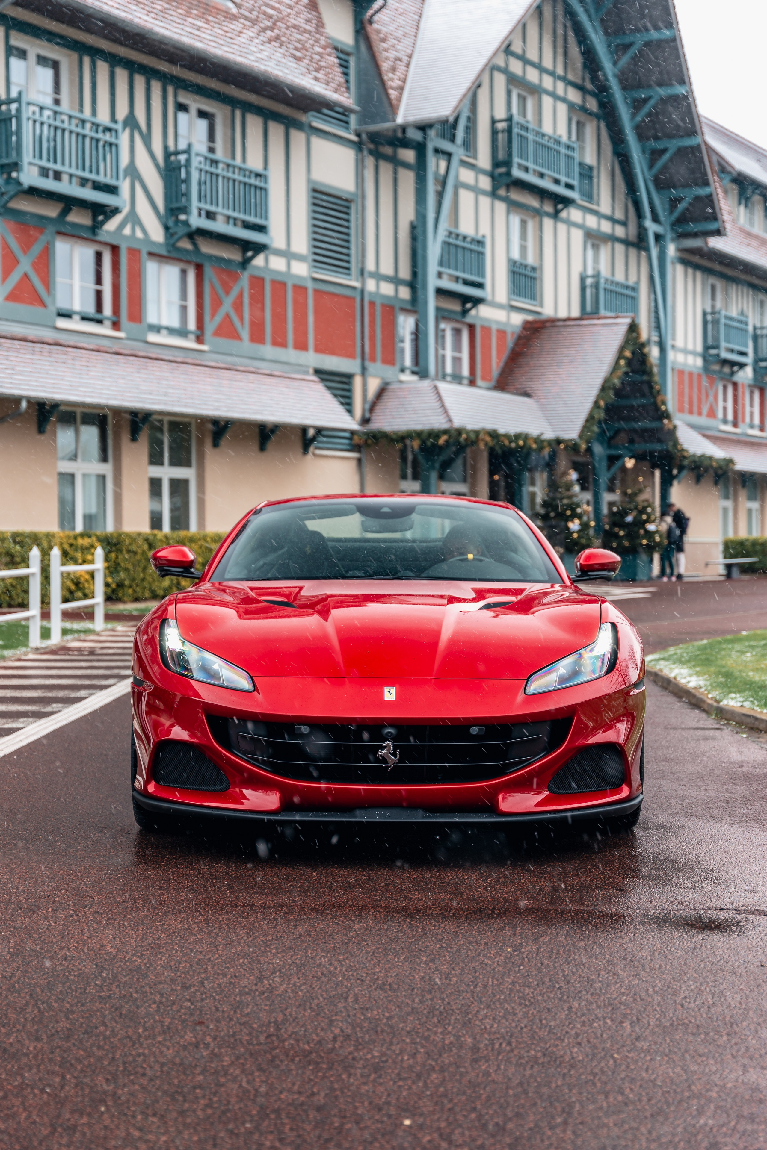 Ferrari Portofino M. Photographe de voitures à Paris — Vitalii Motruk