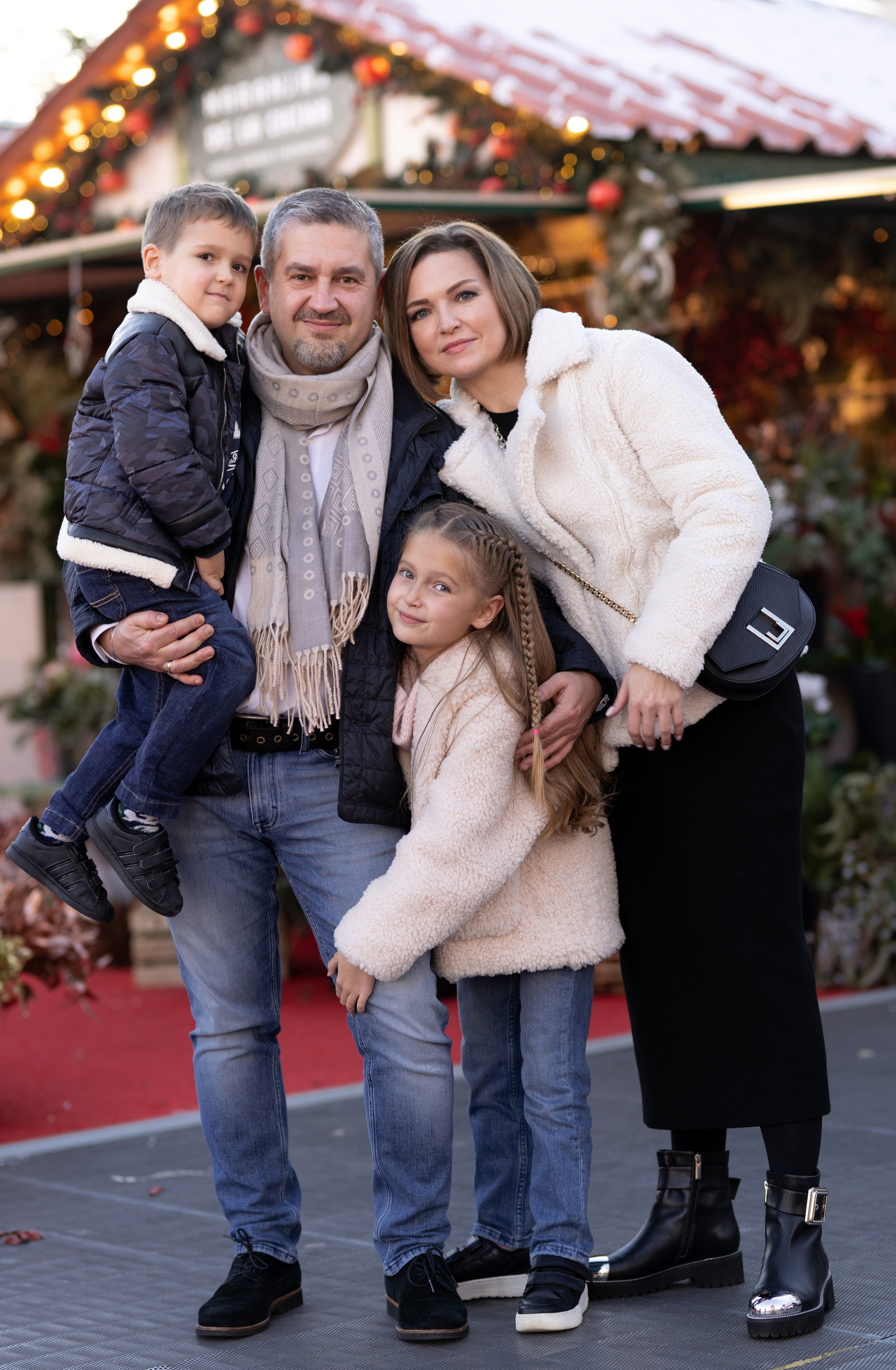 Stylish Family photography. Photographer in Madrid, Spain. Alyona Belyaninova