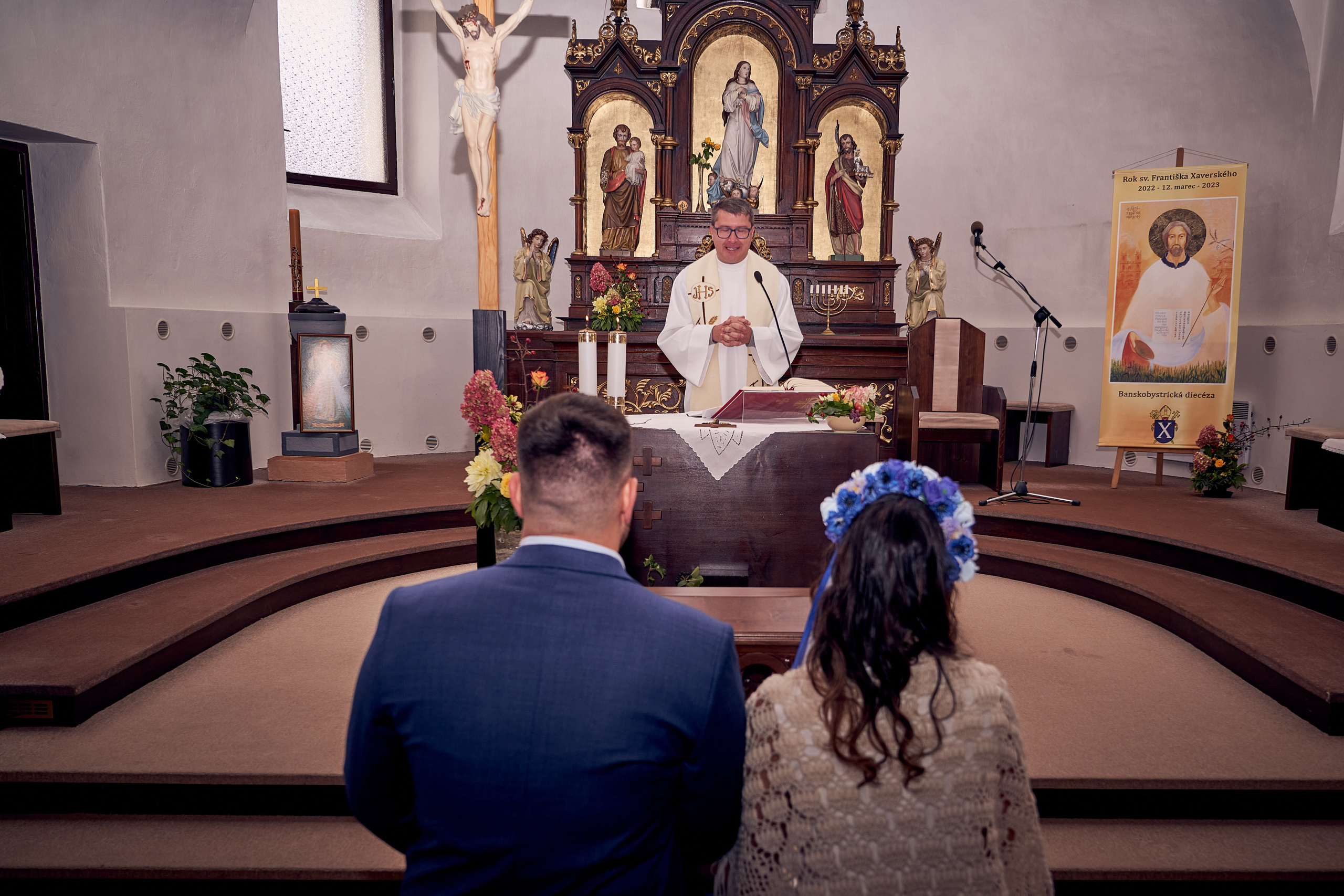 Fotograf kameraman na svadbu Bratislava Banská Bystrica Сelé Slovensko svadobný kameraman
