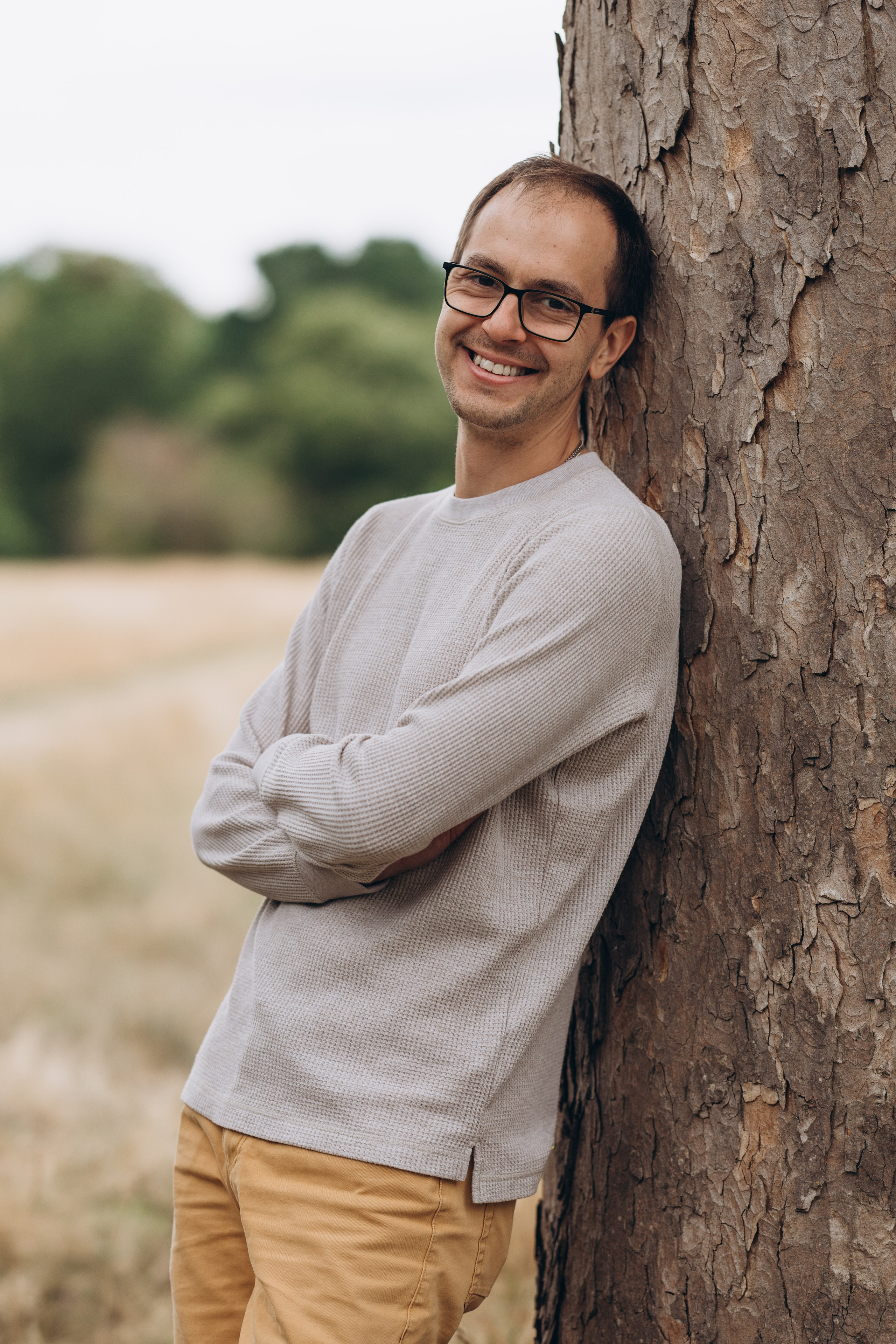 Milena with parents (Greenwich Park). Anastasia Klink, Photographer in London