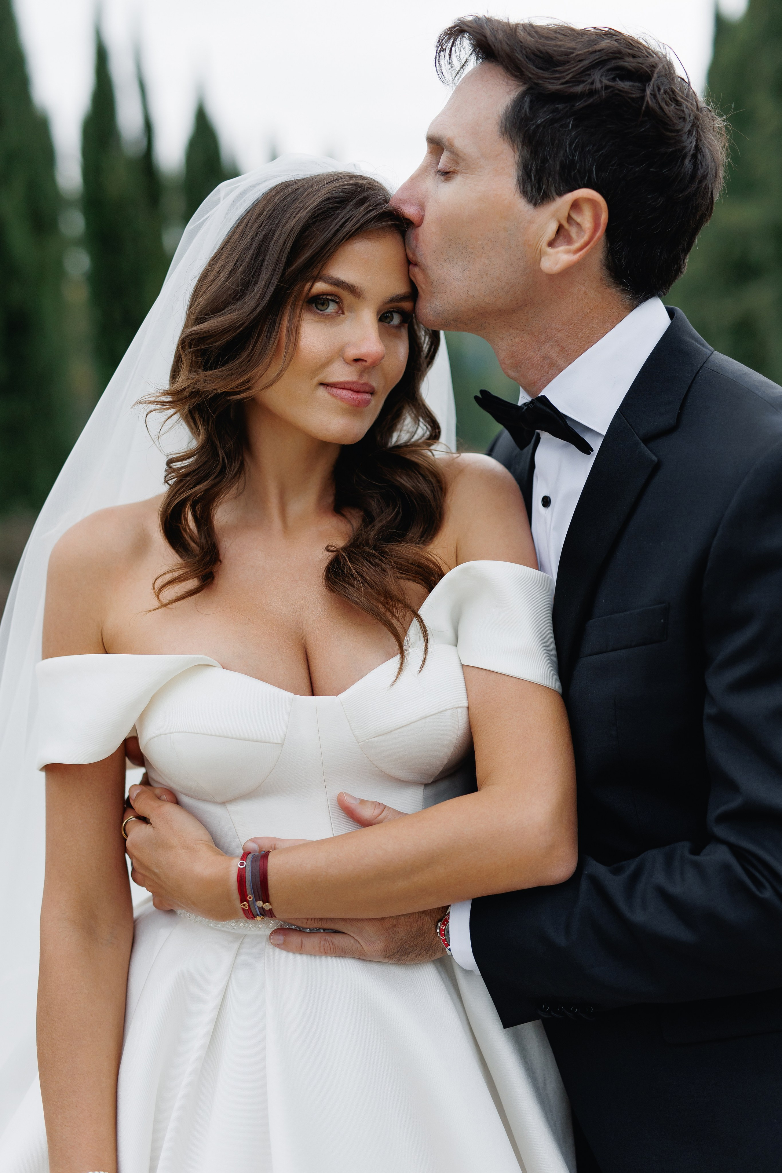 Destination wedding Photographer Italy Tuscany Rome Como Umbria. Wedding Photographer Rome Tuscany Como Sicily Puglia Amalfy Italy- Oksana Savenchuk