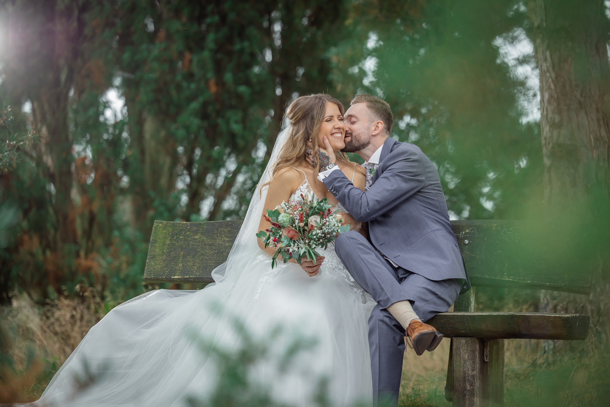 Hochzeitsfotograf Deutschland – Emotionale Fotos. Fotograf Sergej Nevelskij in Dortmund — Emotionale Hochzeitsfilme, Immobilienaufnahmen & individuelle Fotobücher