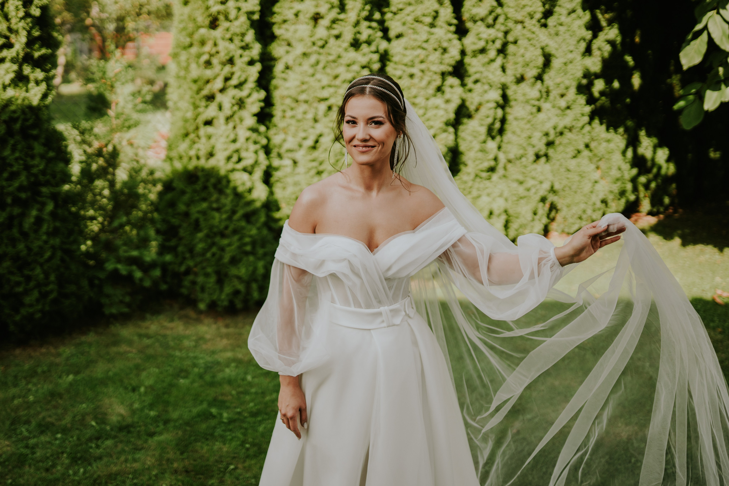 Sala Koralowa w Jaworzu: Opowieść o ślubie Nikoli i Kacpra. Karkowskafoto - fotografia miłości