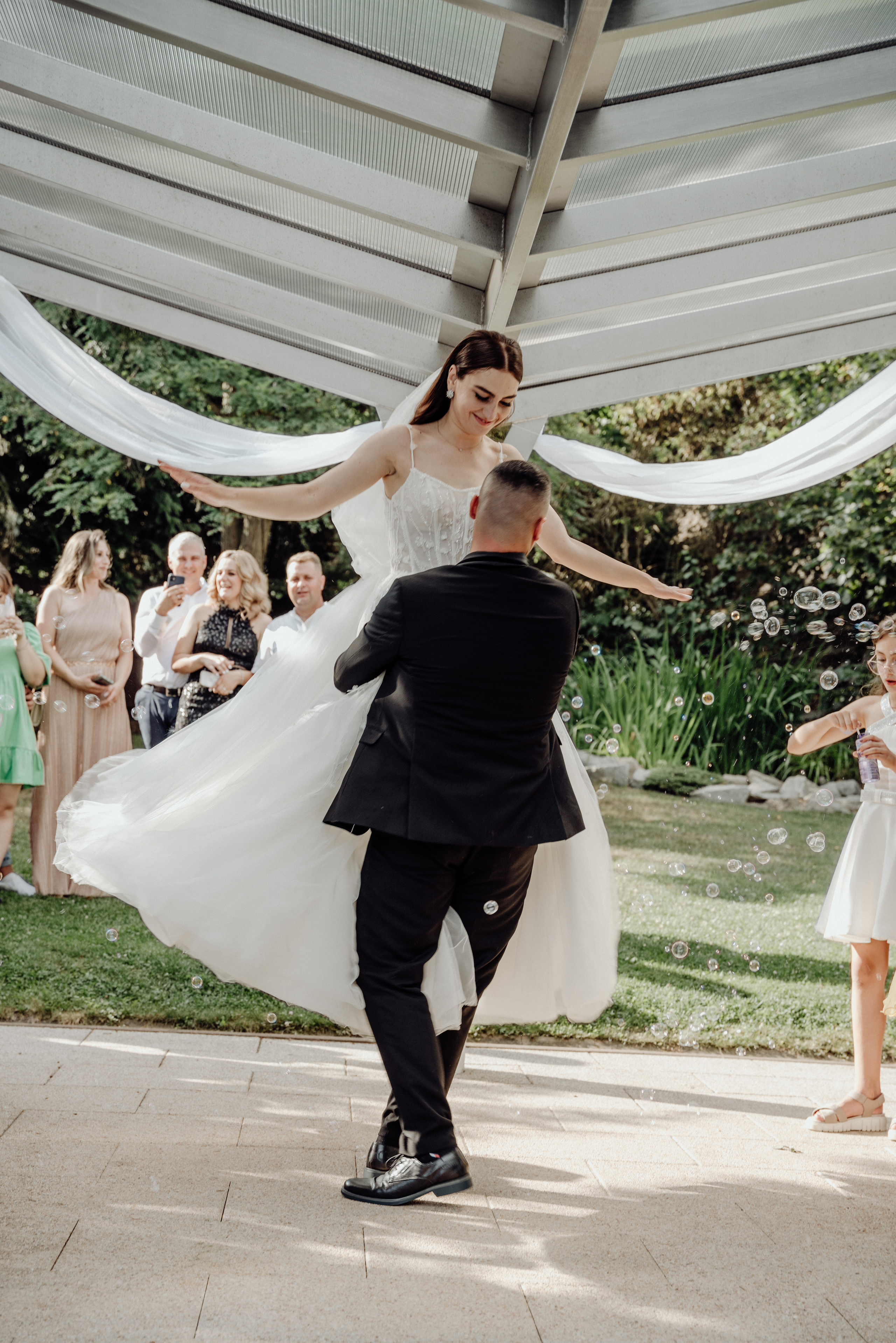 Svatby. Rodinna fotografka Plzen Anita Dergachova