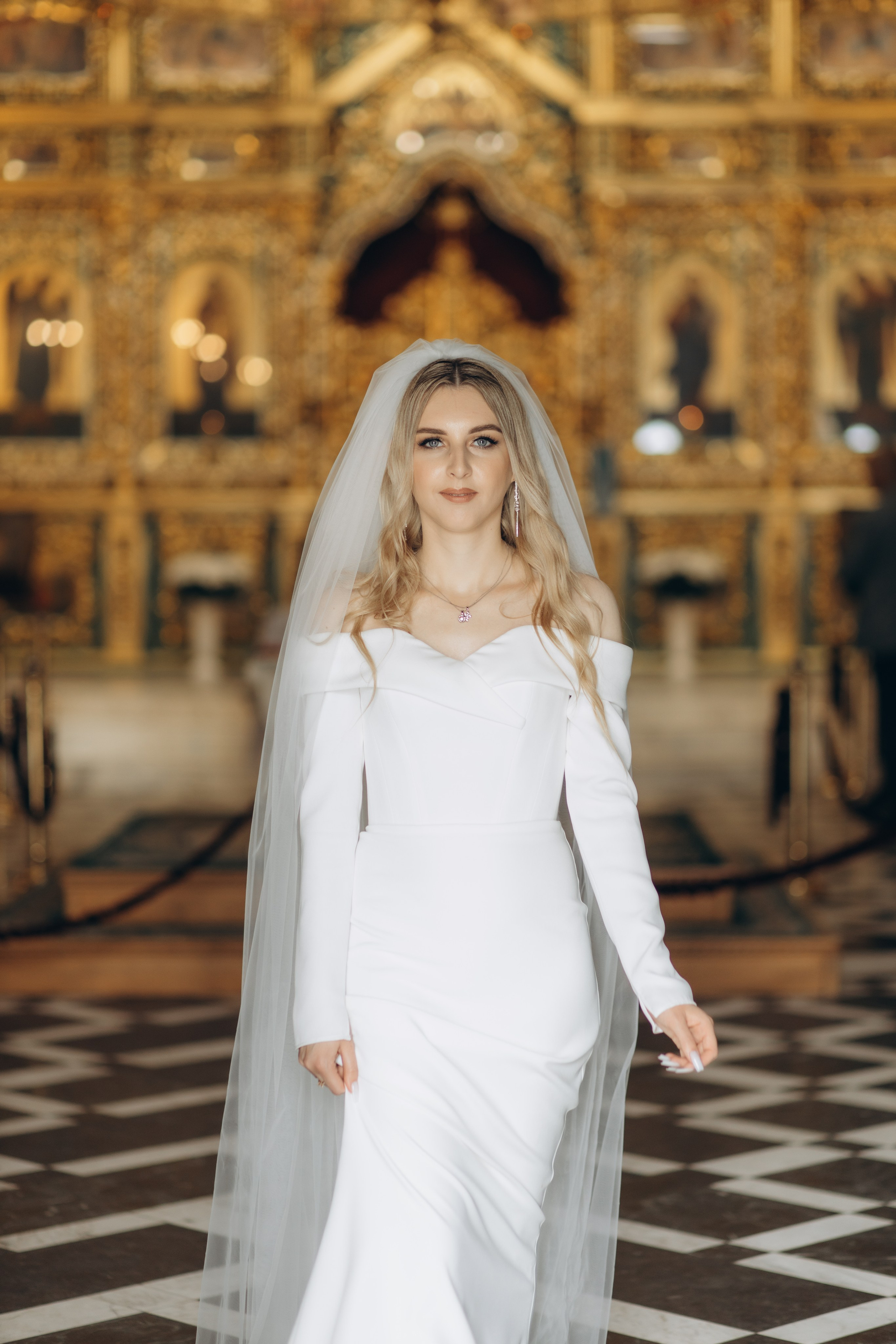 Nikolly & Constantin. Home