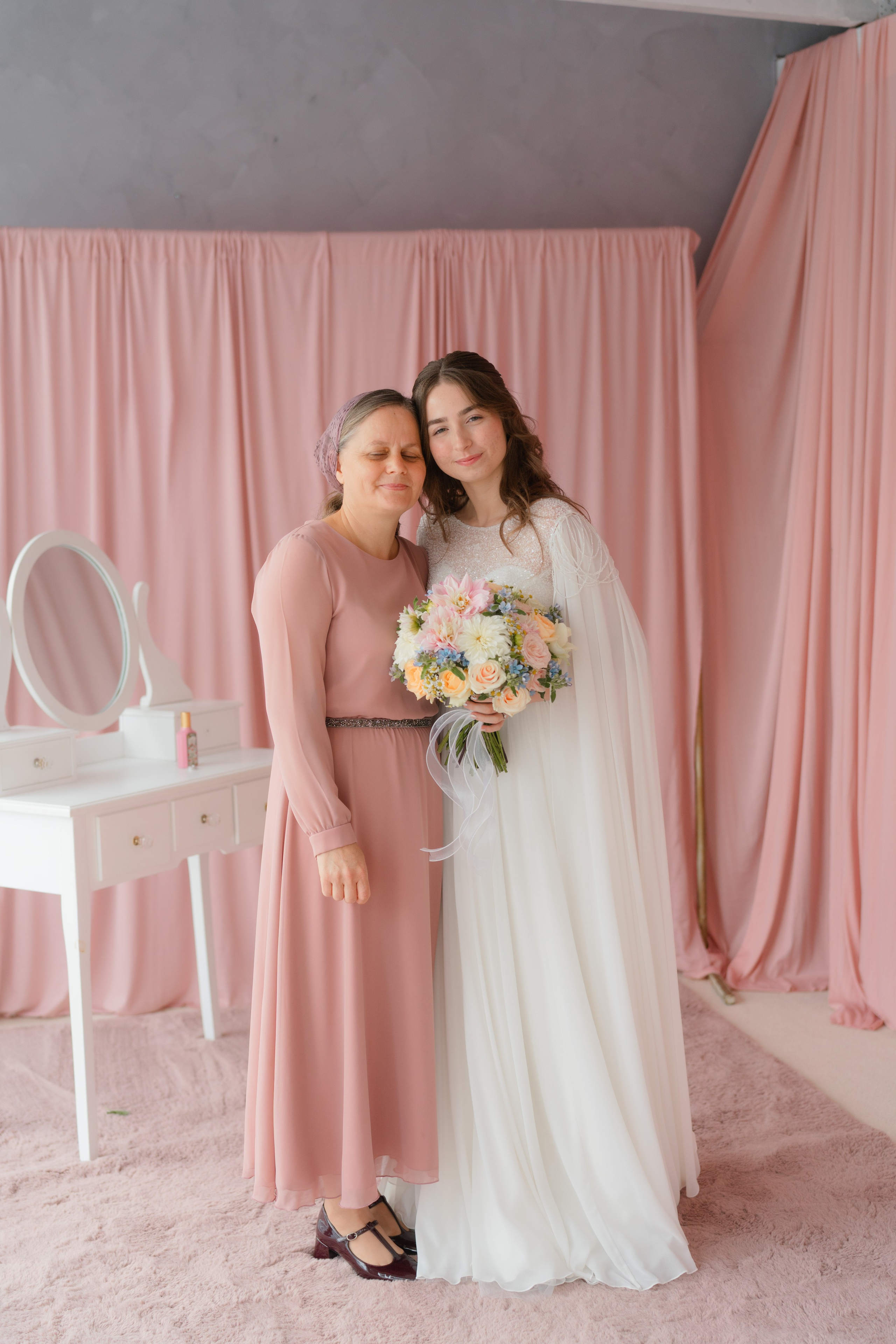 Miruna | Ruben Preview. Main