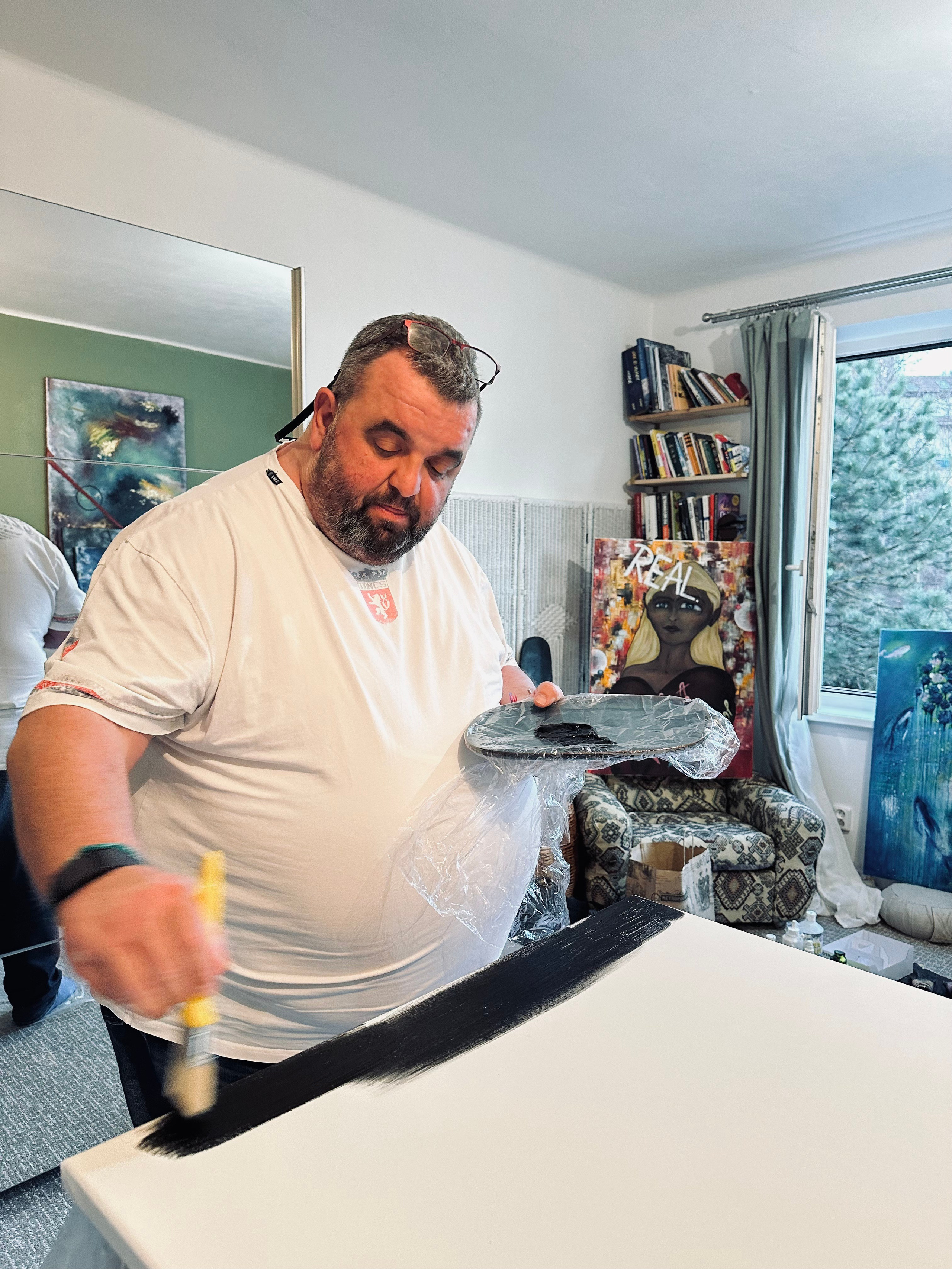 Skupinový workshop introspektivní malby. Dana Lišková — Empatická fotografka | Introspektivní umělkyně | Neurodivergentní koučka| Zakladatelka Artepy.cz